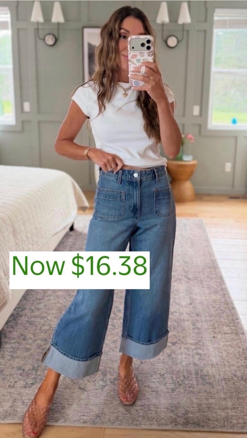 This is the best $17 you’ll spend this fall!! 

#denim #falldenim #falltrends

#LTKSeasonal #LTKWorkwear #LTKootd