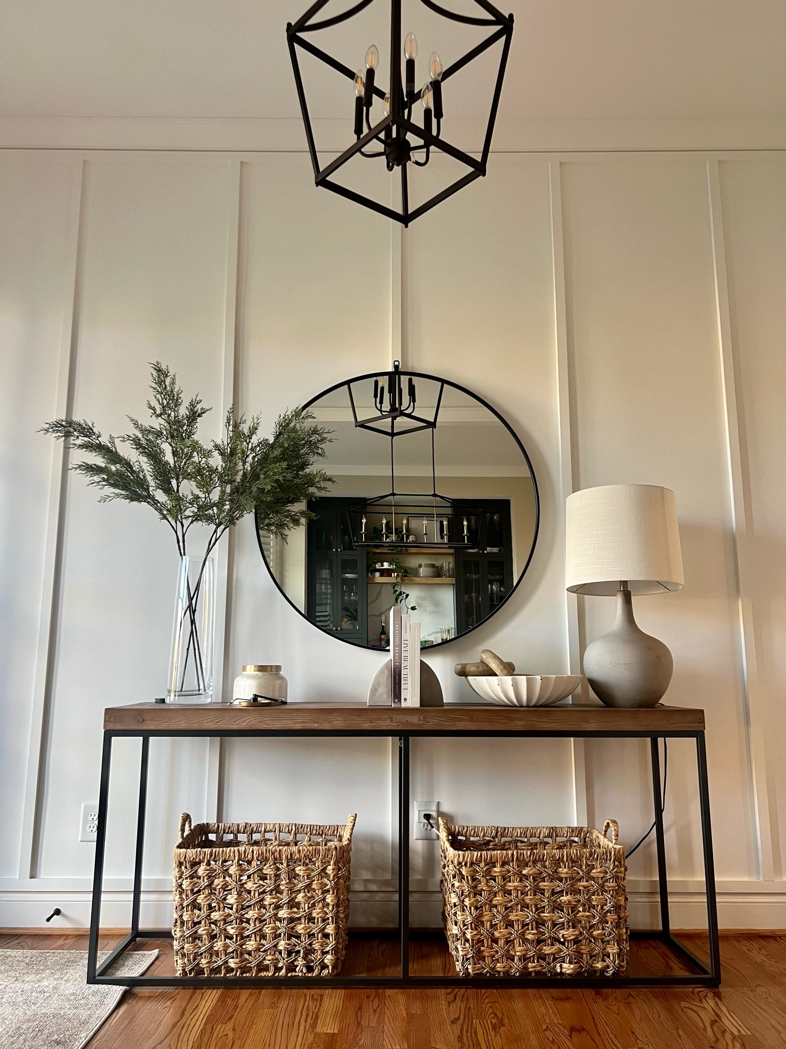 #LTKsalealert #LTKhome

‼️make sure your ordering a mirror at least 1/2 the length of the table (up to 3/4th) for example my table is 71 inches long and the mirror is 42 inches in diameter 