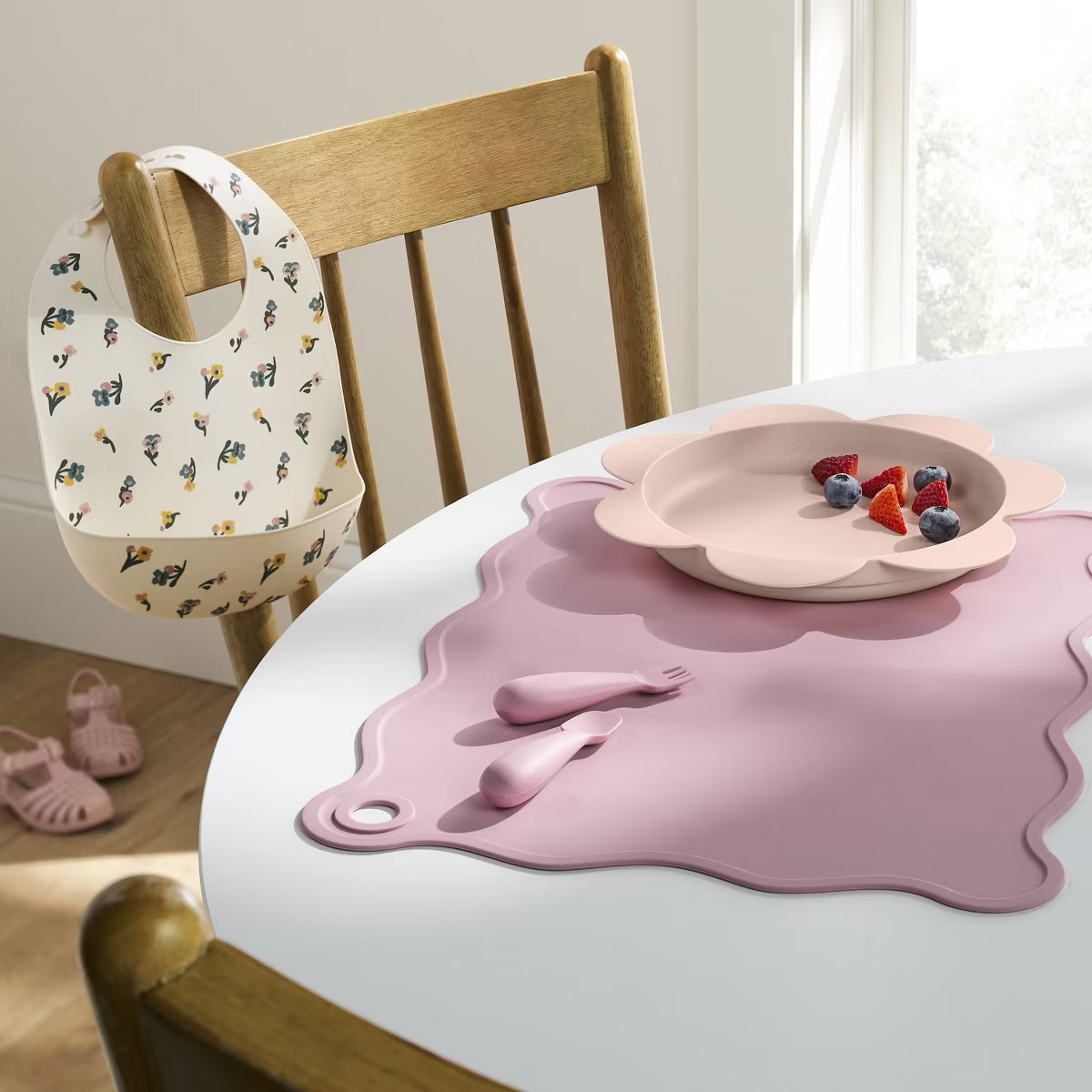 Silicon Plate - Flower/Pink - Cloud Island™ | Target