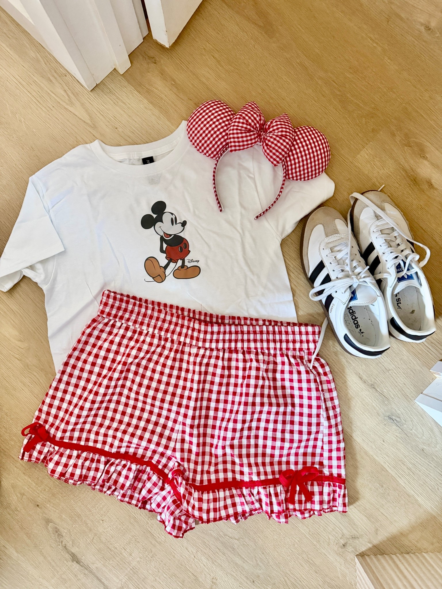 Disney outfit inspo!! ❤️

#LTKootd #LTKmomlife
