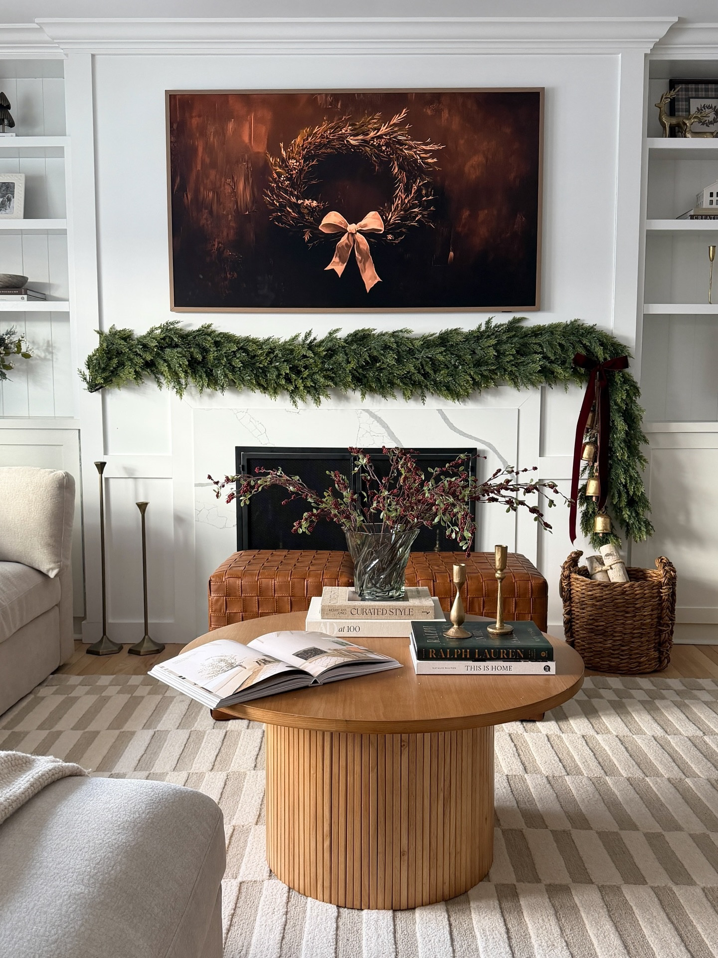A few last holiday views around our living room 💫

This time of year always makes me want to slow everything down — being home, having friends over, and enjoying the simple moments that don’t need much.

See something you like? Comment HOME for links! 🤍

#holidayathome #modernorganichome #livingroom 
#neutralhome