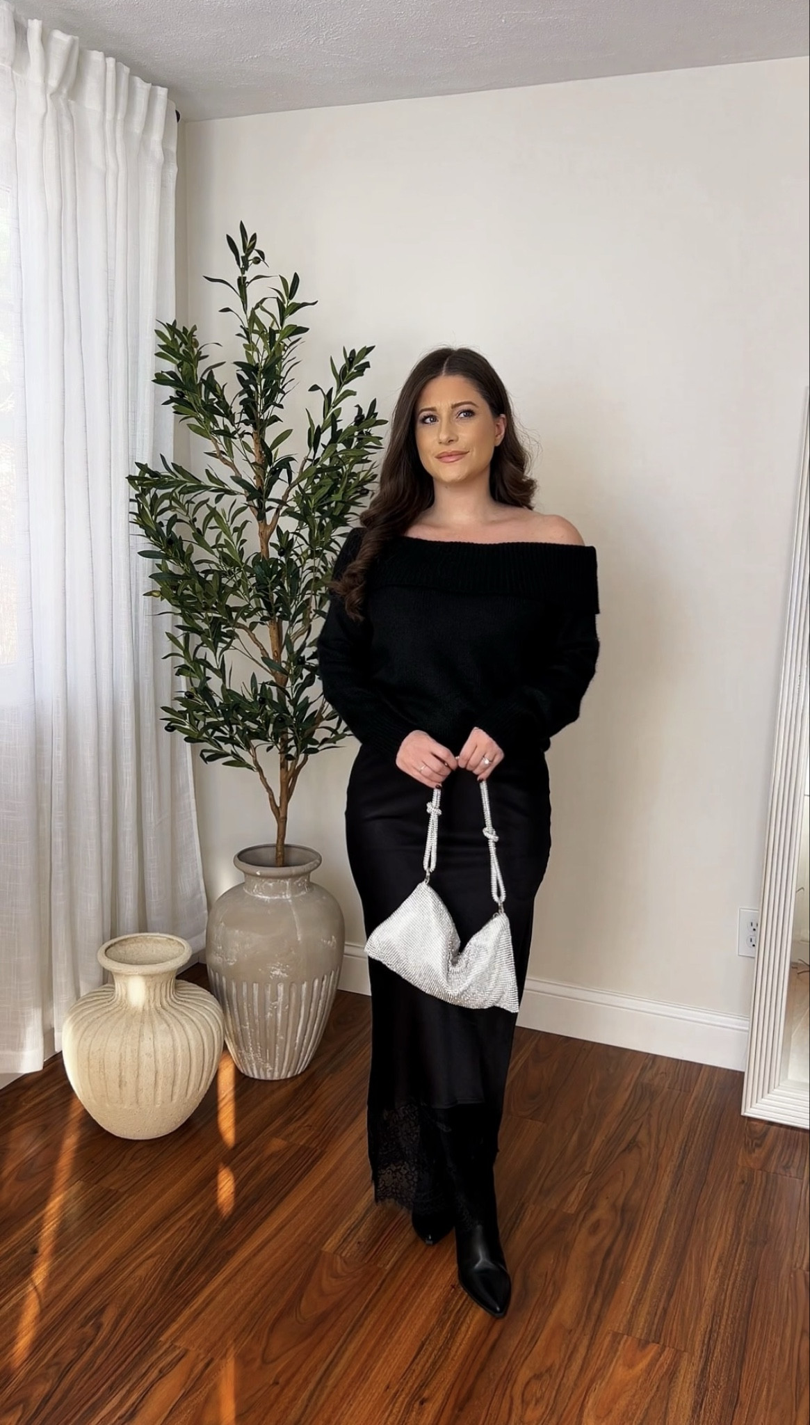 Easy Chic NYE Party Outfit 🖤✨🍸 i’m 51 wearing size small sweater / size extra small maxi skirt

#LTKHoliday #LTKootd #LTKgrwm