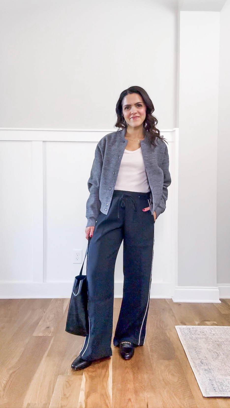 Monthly outfit planner NOVEMBER: Fall outfits | track pull on pants, bomber jacket loafers, leather tote 

#falloutfit #classicstyle #casualstyle



#LTKSeasonal #LTKgrwm #LTKStyleTip