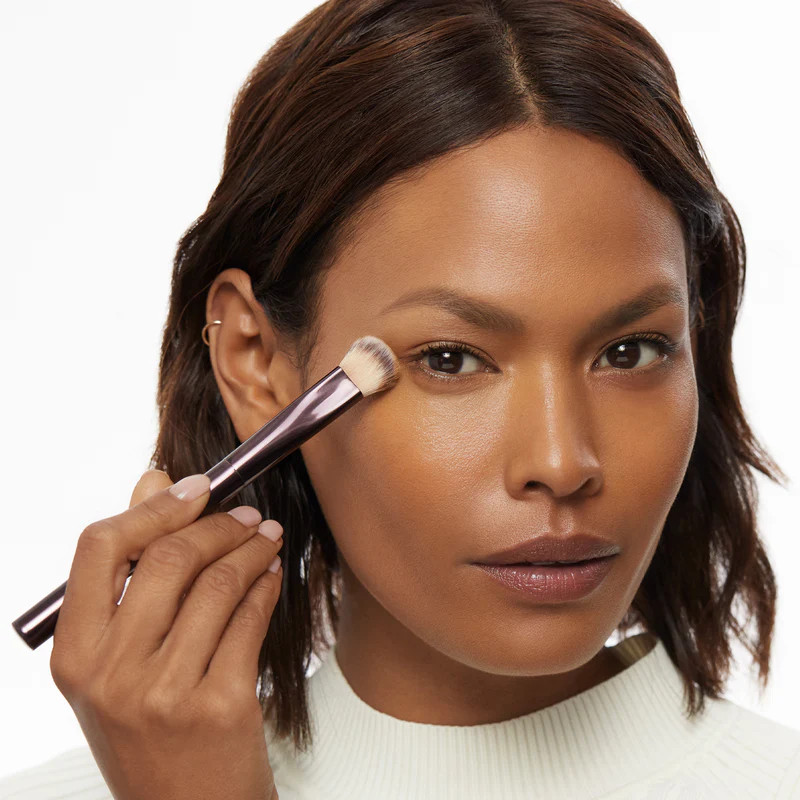 Vanish™ Seamless Finish Concealer Brush | Hourglass Cosmetics