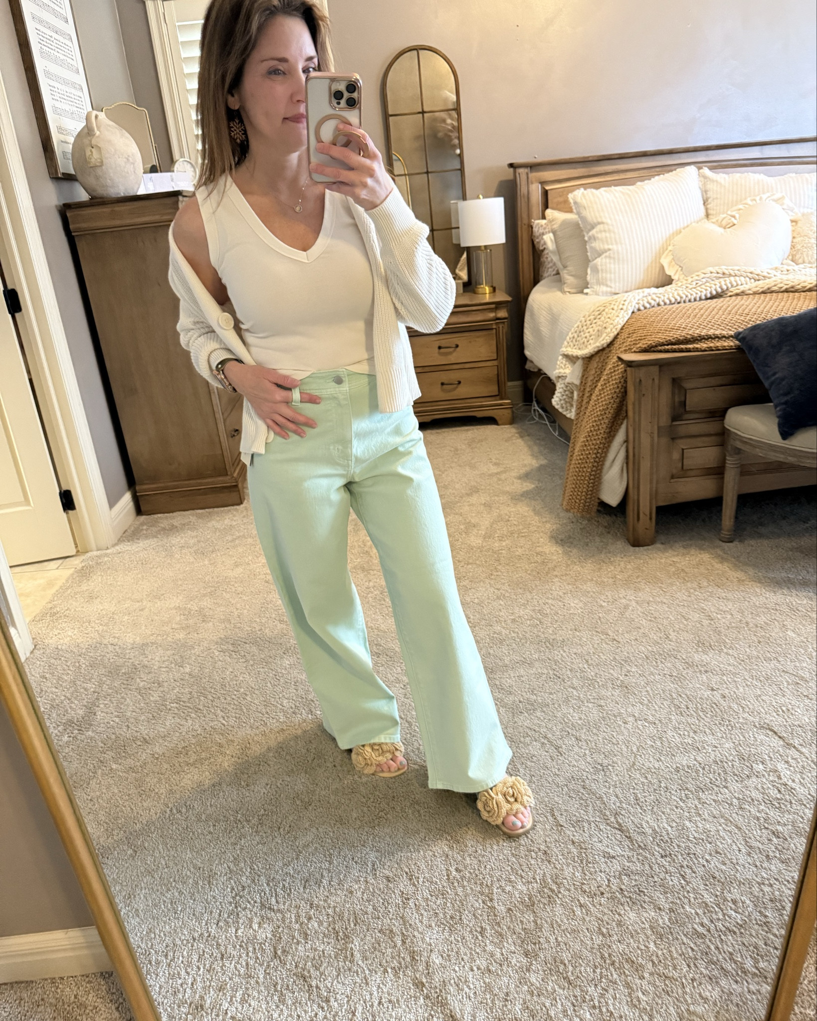 Love this spring 🌸 look! Affordable too!!

Wearing an extra small top and size 2 jeans 

Target Spring Style #LTKMostLoved