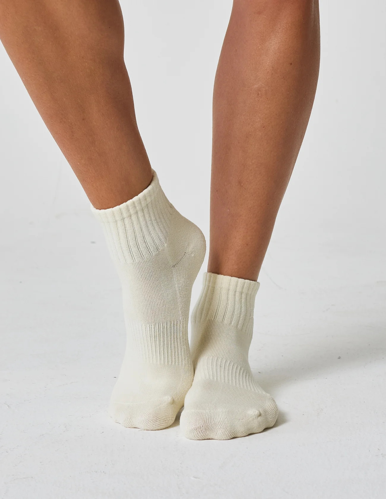 Everyday Cropped Crew Sock | LUCKY HONEY