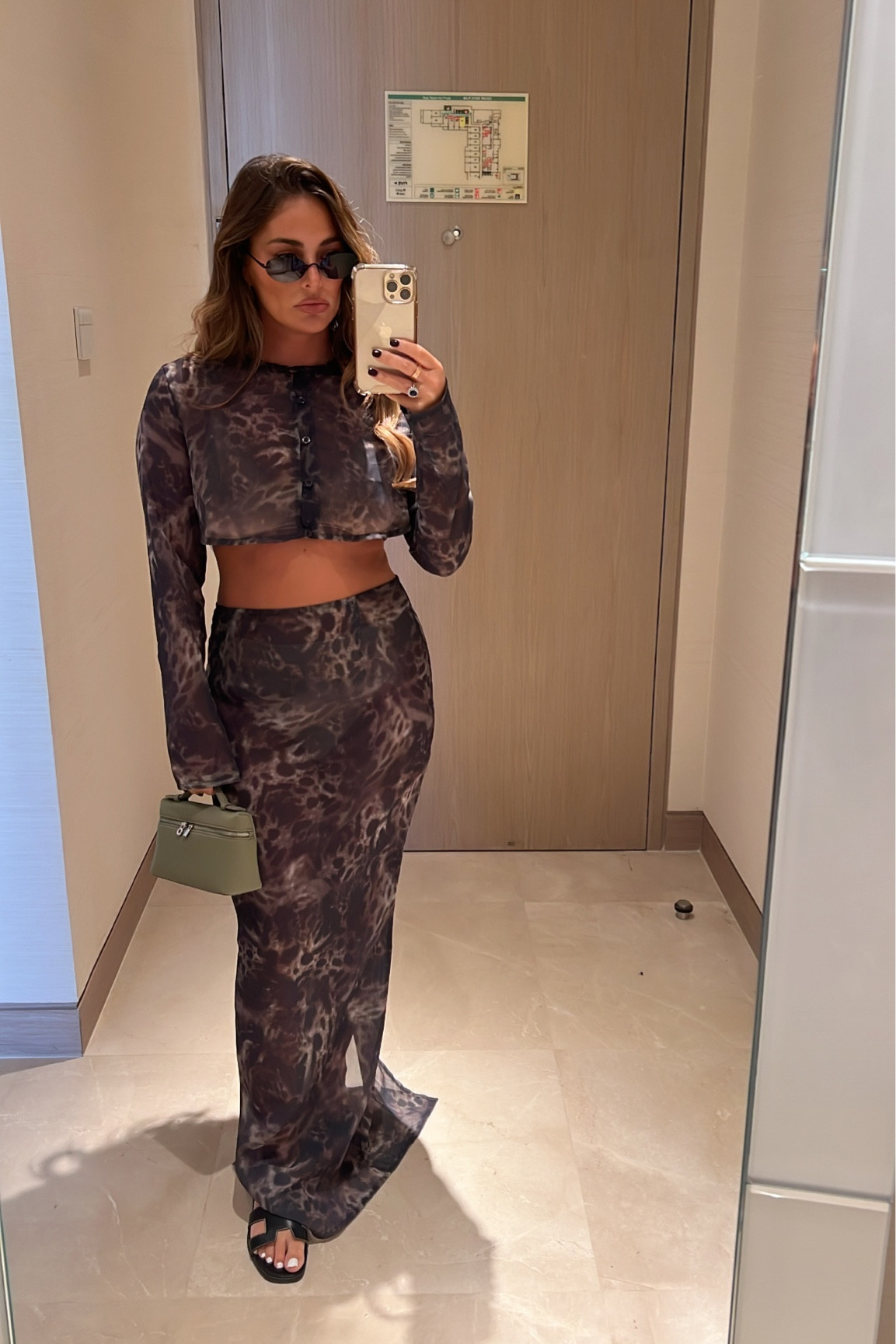 Holiday fit

#LTKtravel