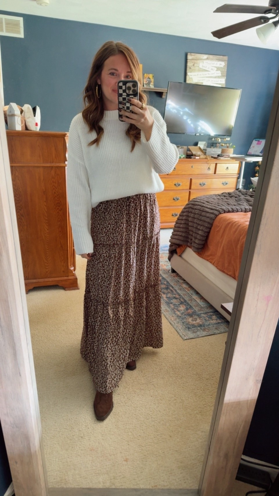 Love a simple and elegant holiday look! Wearing a small in both pieces! 