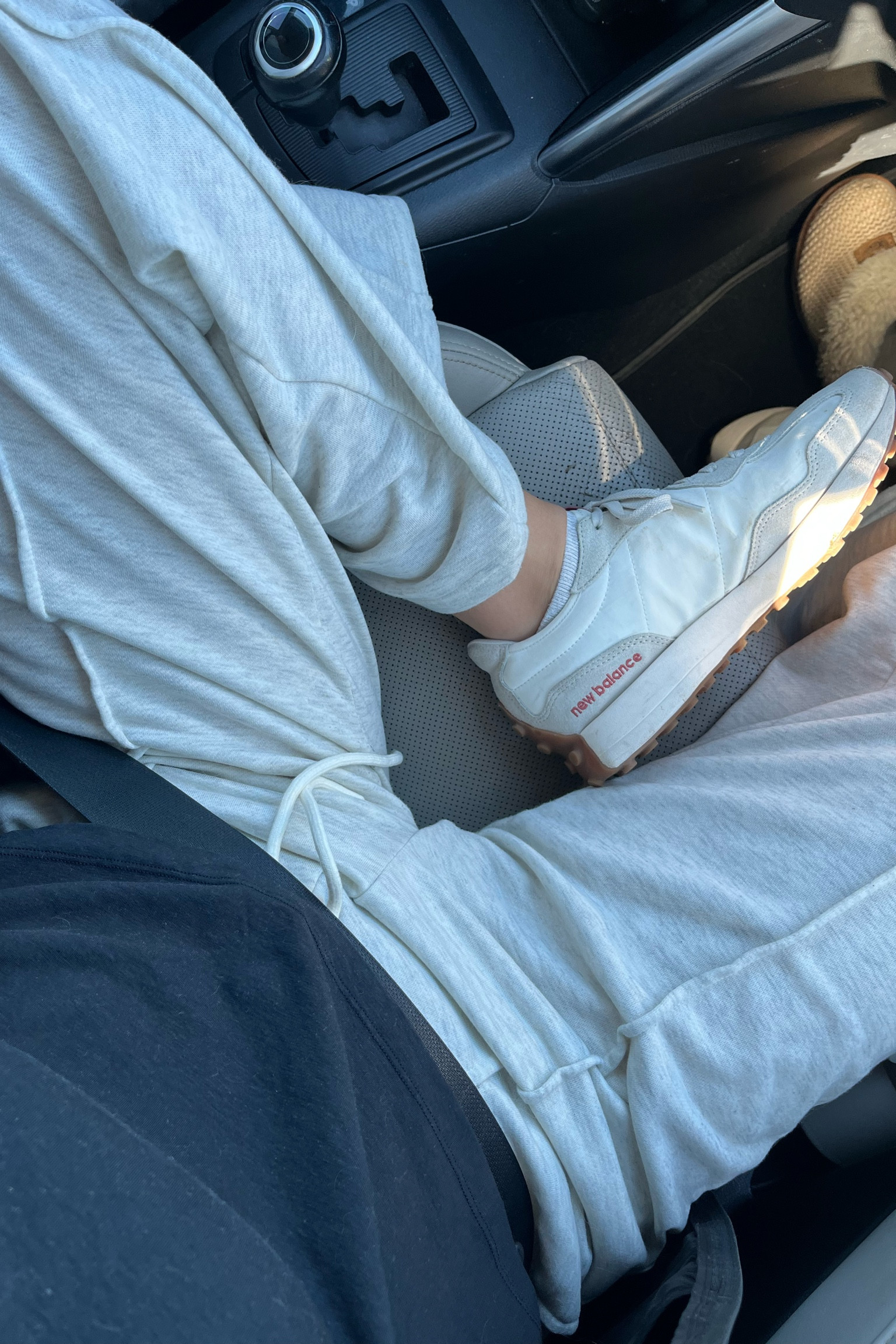 This cozy #winteroutfit is perfect for travel days and being in the car! The perfect #traveloutfit for winter and the cutest #sneakers to pair with! Sizes and listed below and everything fits TTS!

Top: 6 // Pants: small // Sneakers: 8

#LTKshoecrush #LTKstyletip #LTKtravel