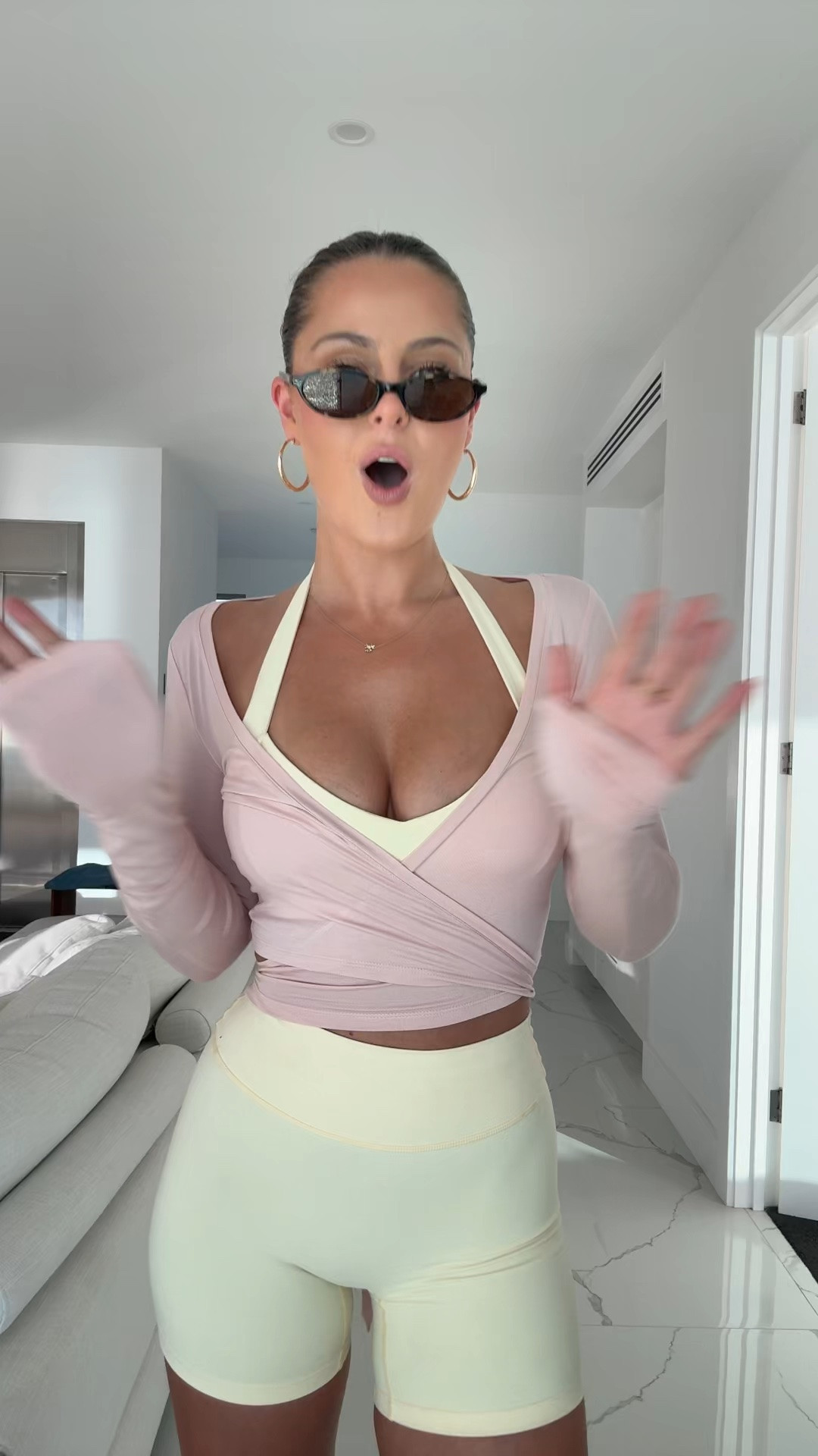 CSB OUTFIT! Wearing a S in both crop and bottoms and a XS in the wrap top xx
