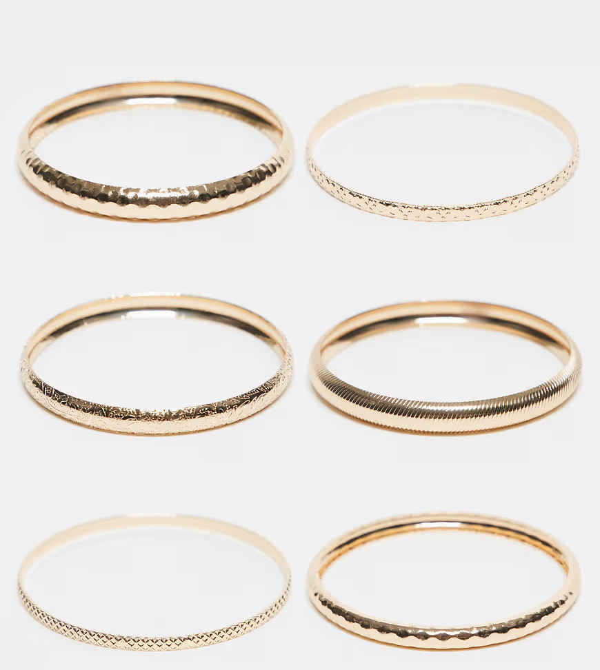 ASOS DESIGN Curve pack of 6 bracelets in mixed hammered design in gold tone | ASOS (Global)