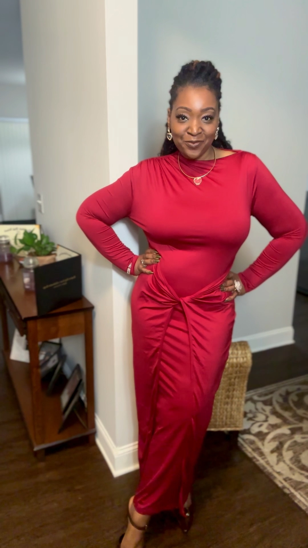 This mock neck bodycon maxi dress is such a vibe 😍
The ruched detail snatches the waist, and the long sleeves make it perfect for a classy night out or cocktail party.
Sleek, flattering, and confidence-boosting.
Tap to shop this must-have dress!

#LTKValentine #LTKootd #LTKOver40
