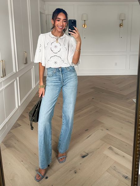Code AFNENA to save on Abercrombie white eyelet top! Code NENA20 to save on electric picks jewelry!

Top: XS
Jeans: 25


Spring outfit
Wide leg jeans
Abercrombie code
Casual outfit
Dinner outfit

#LTKStyleTip #LTKFindsUnder100