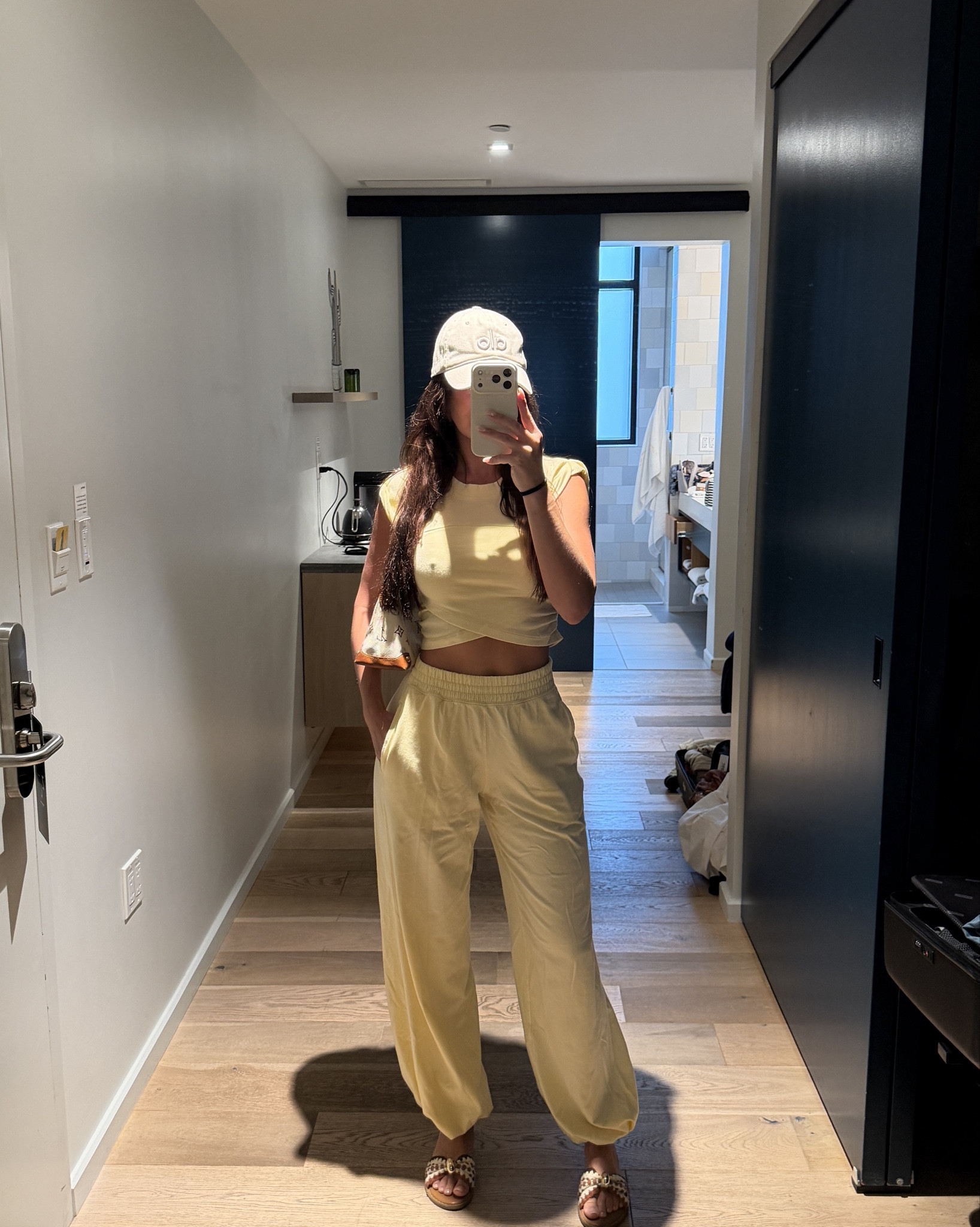 Free people set I’ve been livvvvving in 💛 ☀️ 