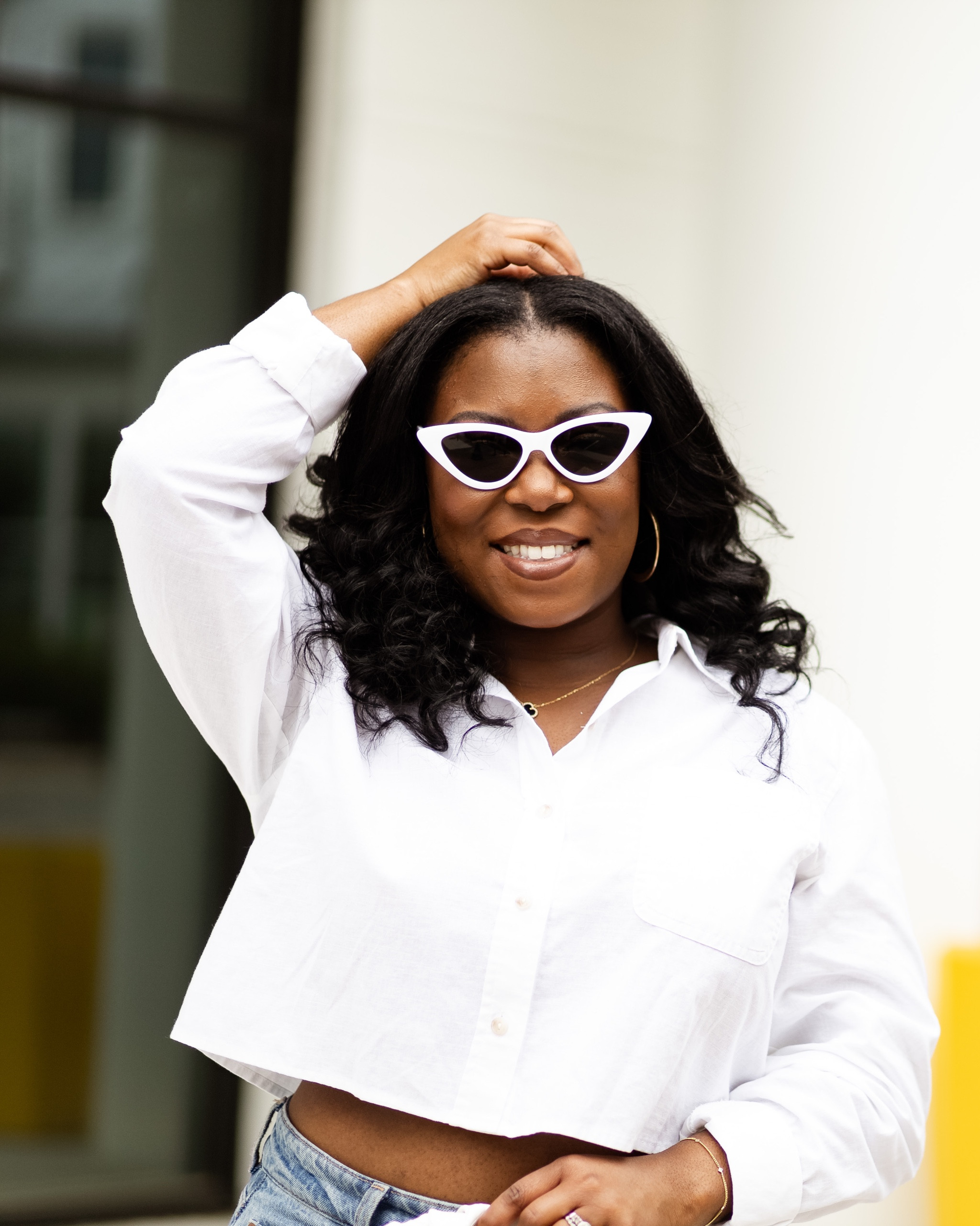 Retro sunnies mixed with a classic crop white top. 

Sunglasses: Amazon
Shirt: Target 

#LTKFind #LTKunder50 #LTKstyletip