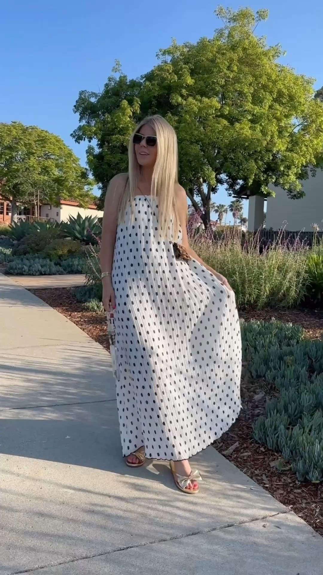 Wearing a small dress, tts sandals 