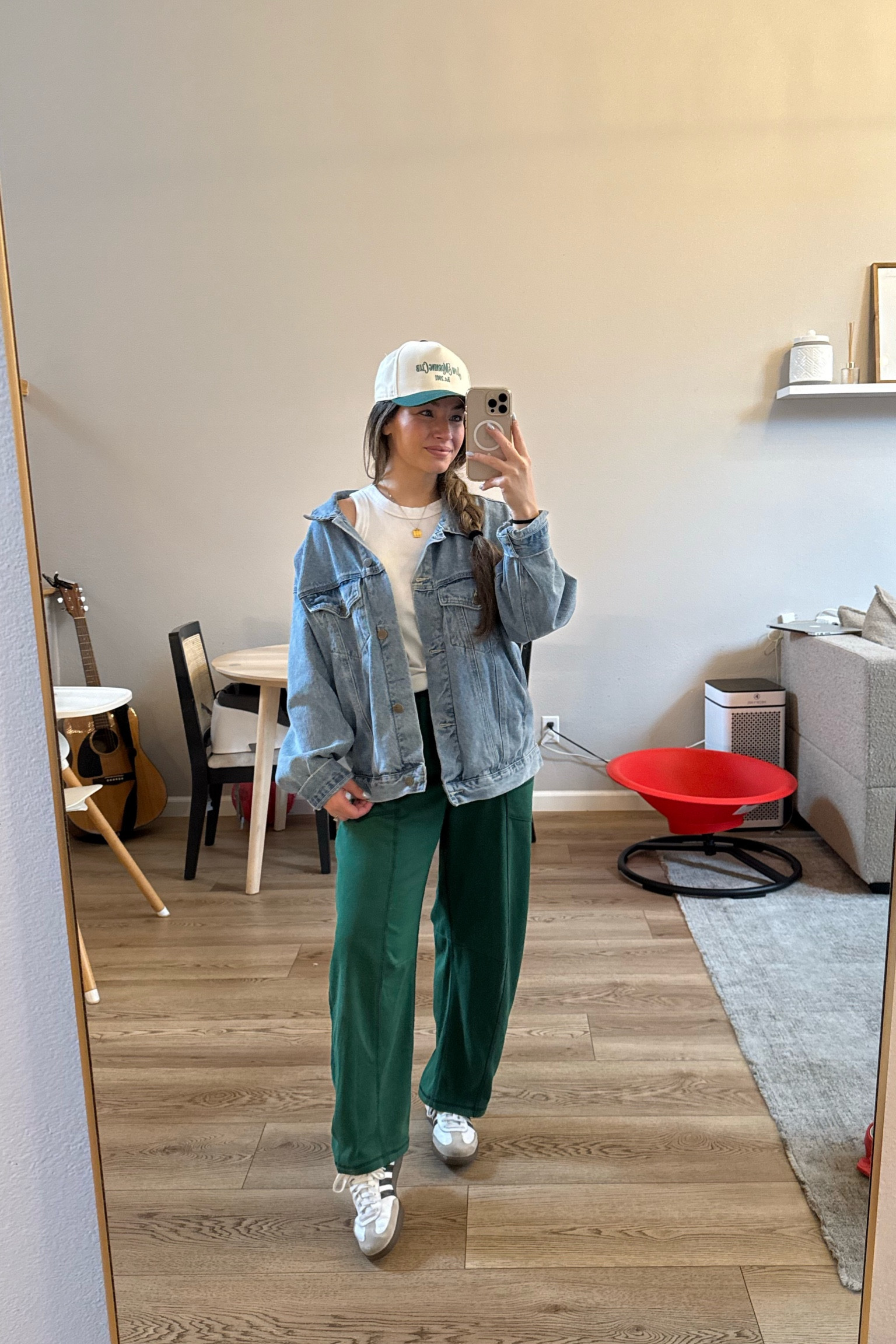 I’ve been living in these barrel sweatpants!! Wearing size small 

#LTKPetite #LTKootd