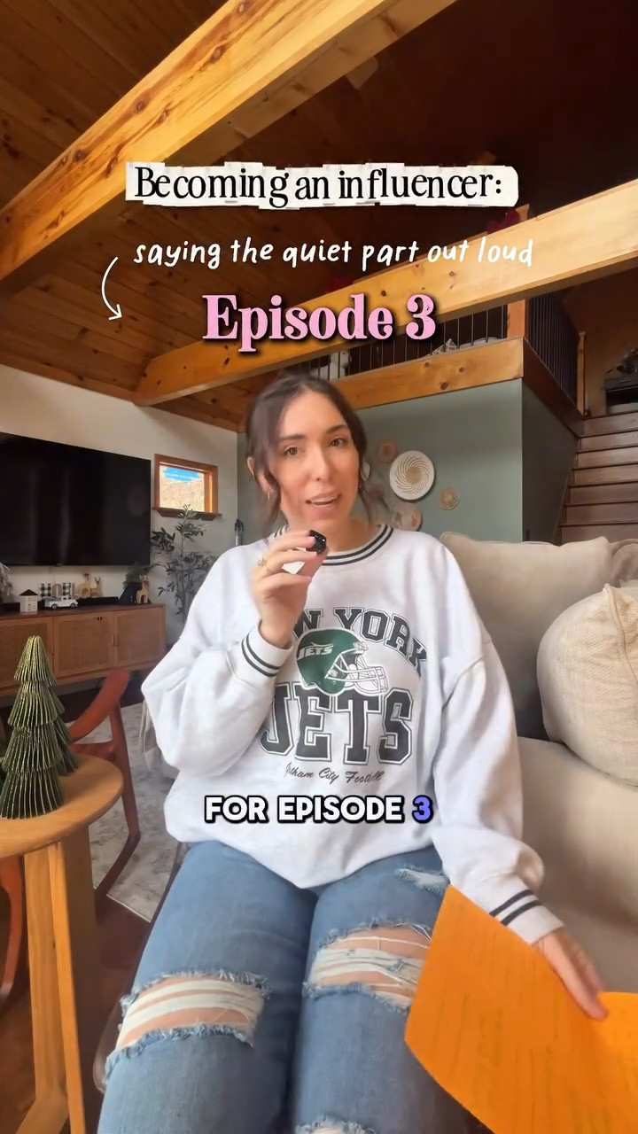 Episode 3: Q&A, the fun Q’s 🩵

These are so fun!! Had to split this one up because there were so many questions! Thank you for sending them in 🥹
Also. SHOUTOUT to my favs @bresheppard (sorry the captions spelled your name wrong!) and @jacimariesmith 🥰 LYSM!!

**Stay tuned for the rest of the Q’s with more specific/practical IG tips like growth, editing, etc. 📹📈

#becominganinfluencer #influencerwannabe #newseries #lifestylecreator #qanda #qandasession