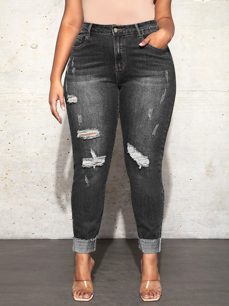 Plus Ripped Slant Pocket Skinny Jeans | SHEIN