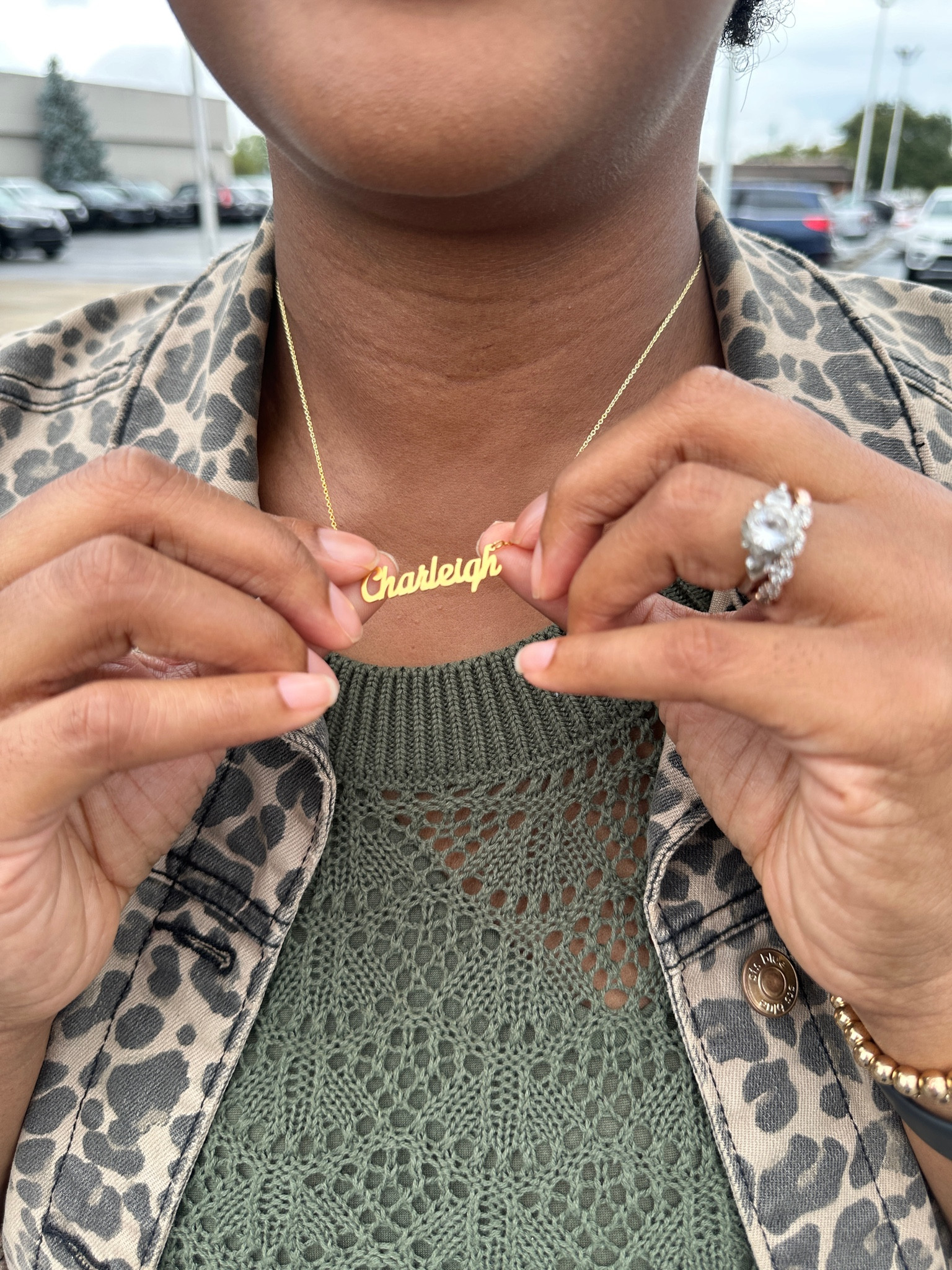 Fun and unique, our name necklace is the perfect way to express yourself. Each name necklace is designed with the font that best fits your personality in sterling silver or yellow gold plated with a 16" chain that extends to 18".

Gifts | birthday gift | necklace | necklace with baby’s name | anniversary present 