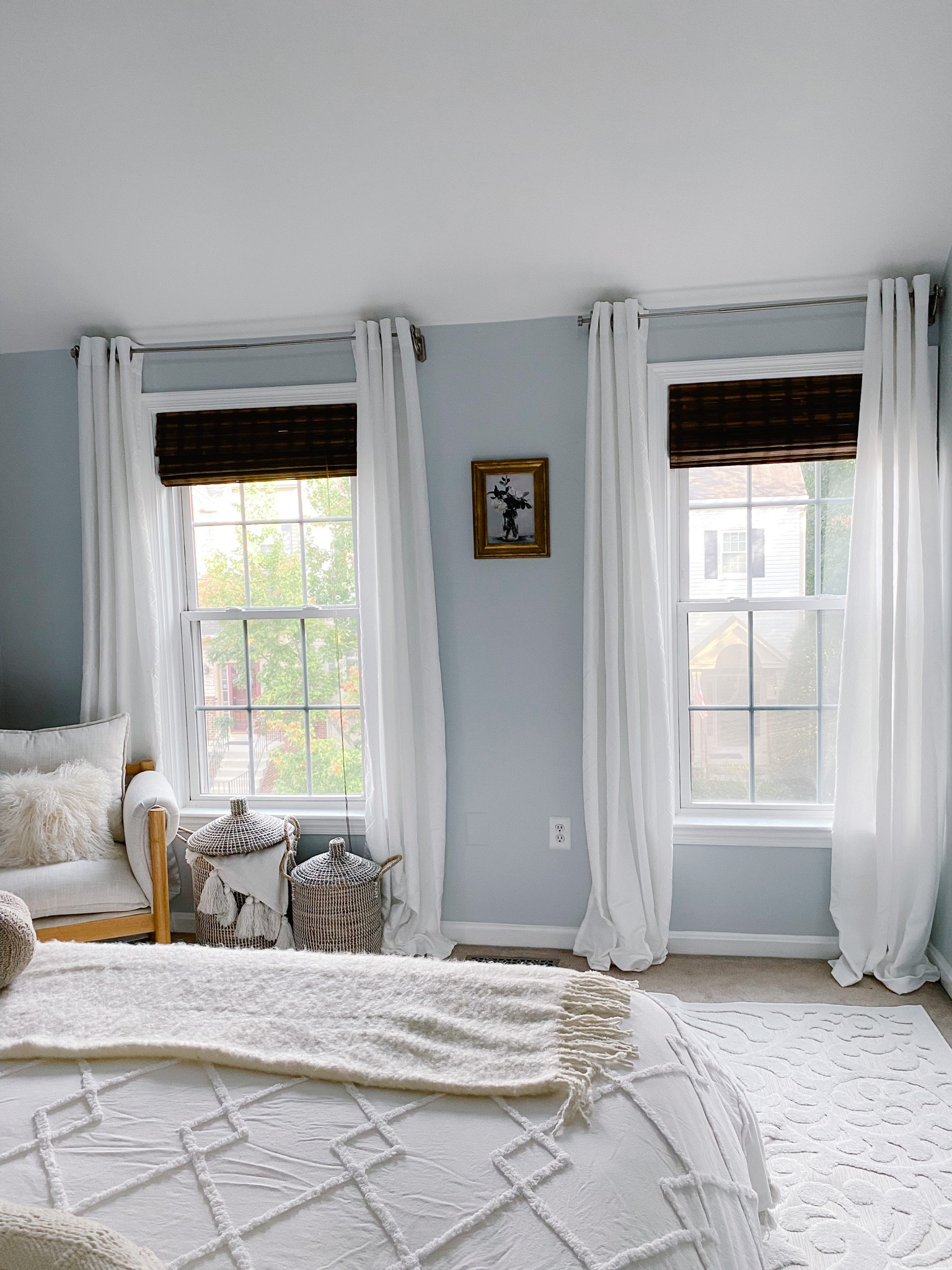 #curtains #minimalbedroom 
#primarybedroom 

#LTKHoliday #LTKSeasonal #LTKhome