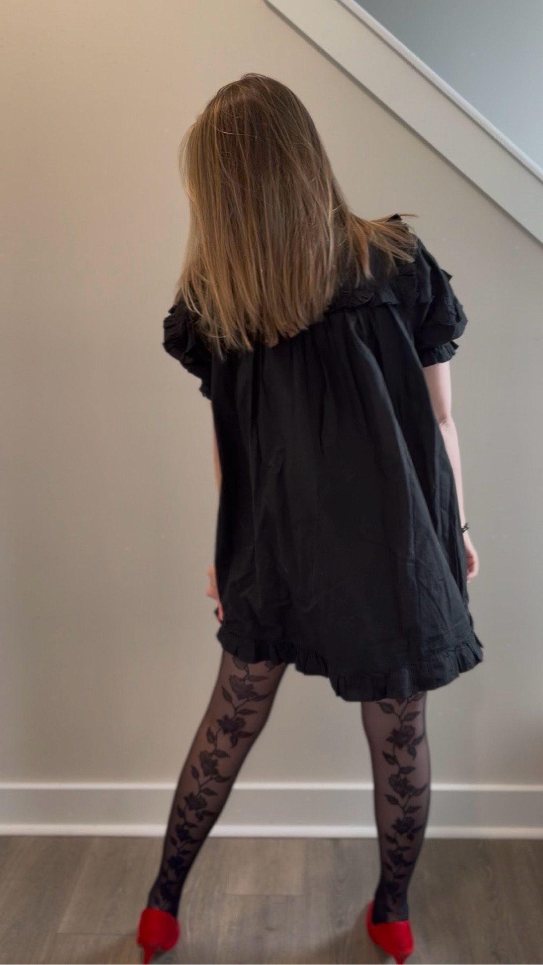 This is what I mean when I say I’m dressing festive but still pretending I didn’t try that hard.

The black mini is cute… but the rose detail down the back of the tights? That’s the real main character energy. 🌹

Red heels for confidence. Pink glasses for personality.
And obviously Navi had to interrupt because attention is her love language.

Would you wear this for Valentine’s Day or are we staying in sweats?

Valentine’s Day outfit idea | black mini dress outfit | rose tights outfit | red heels look | casual date night outfit

#ValentinesDayOutfit
#DateNightLook
#CozyStyle
#AffordableFashion
#PupApproved


#LTKValentine #LTKootd #LTKTall