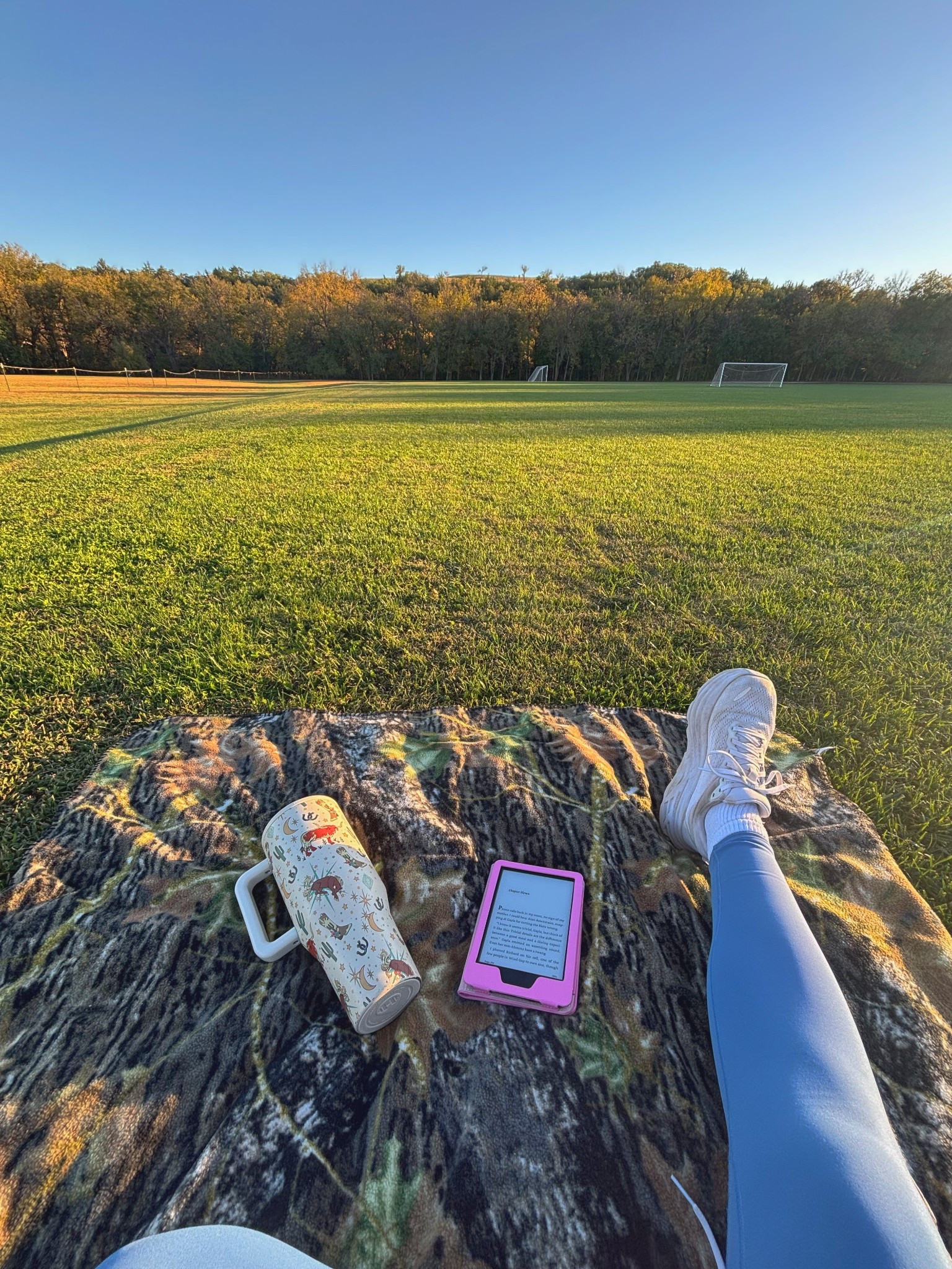 Fall reading essentials! 

#LTKActive #LTKSeasonal #LTKFindsUnder50