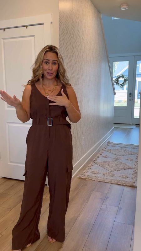 Your go-to outfit is here and ON SALE 👀 this jumpsuit from Abercrombie is the PERFECT grab and go look for Spring and Summer. 

I am wearing a Medium petite in this draped utility jumpsuit from Abercrombie. The belt on it will literally snatch your waist like never before 😍 it comes in 3 colors and sizing up to XL. 


#LTKStyleTip #LTKFindsUnder100 #LTKSaleAlert