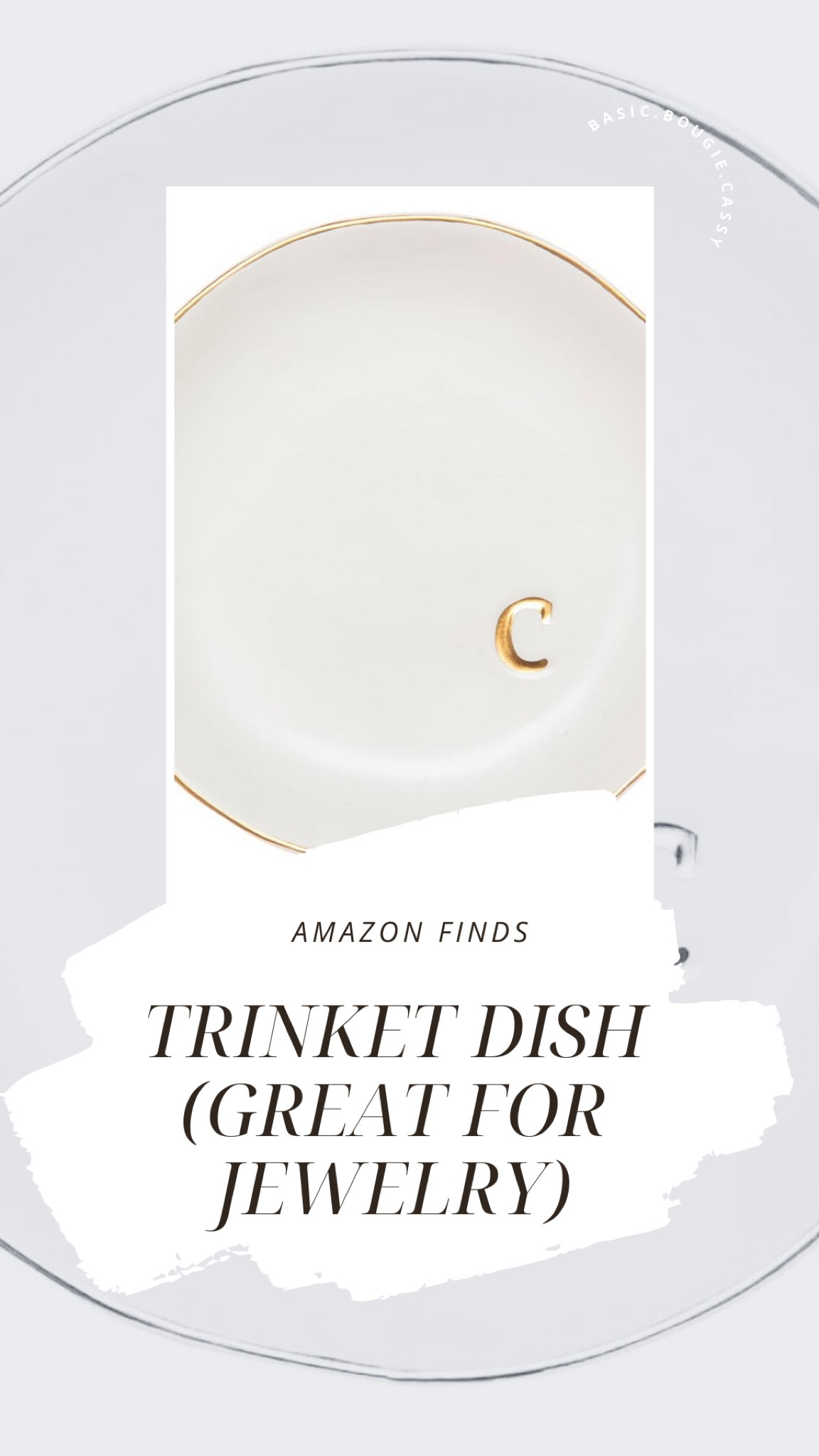 The cutest little trinket dish—perfect for jewelry, keys, or just making your nightstand look extra fancy ✨ Would you add this to your space? Shop now on LTK! #AmazonFinds #ChicStorage 

#LTKHome #LTKMostLoved #LTKFindsUnder50 #LTKHome