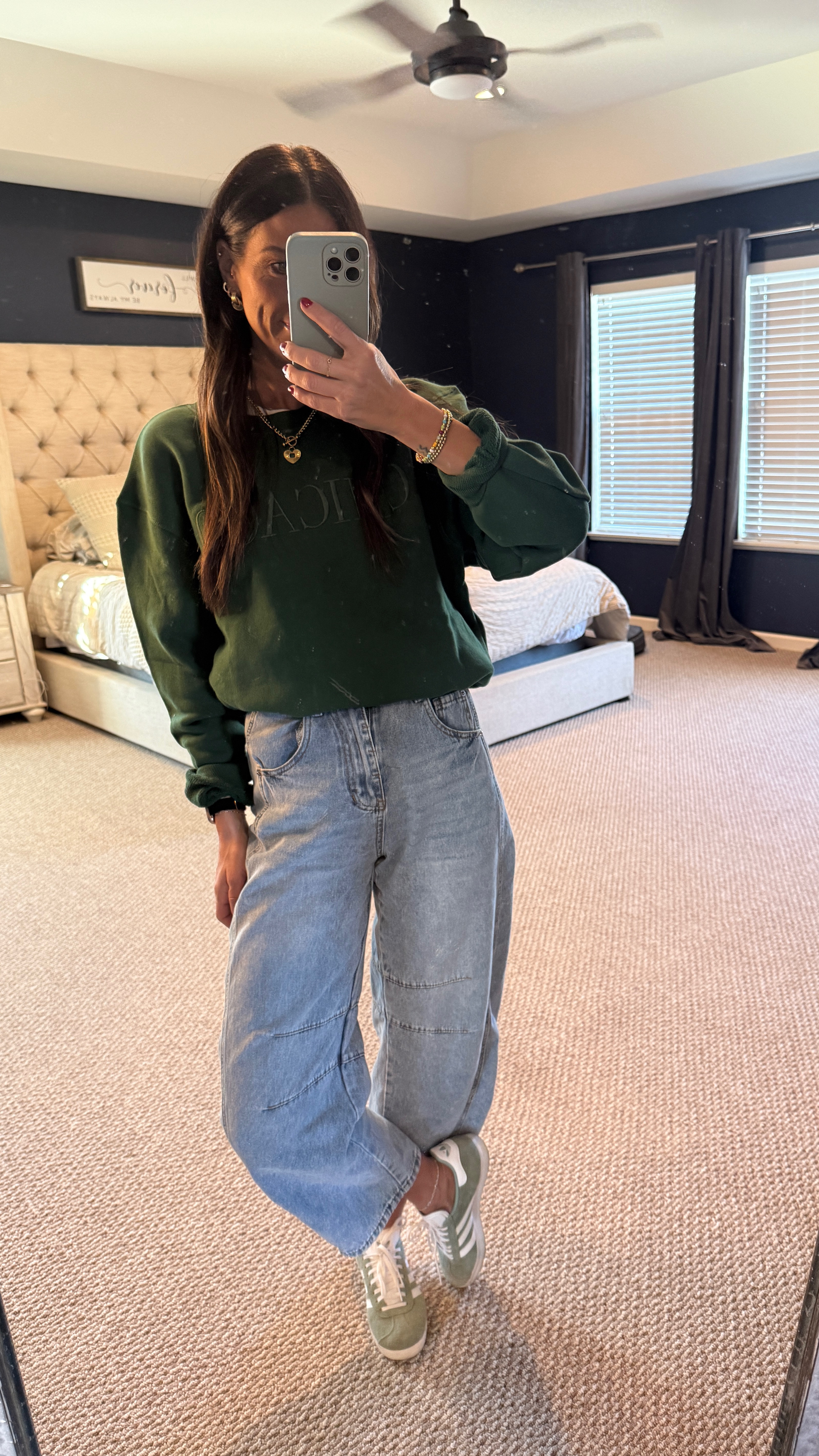 Cute, casual outfit for our first st Patrick’s day celebration! Still in love with these barrel jeans!

#LTKParties #LTKStyleTip #LTKFindsUnder100