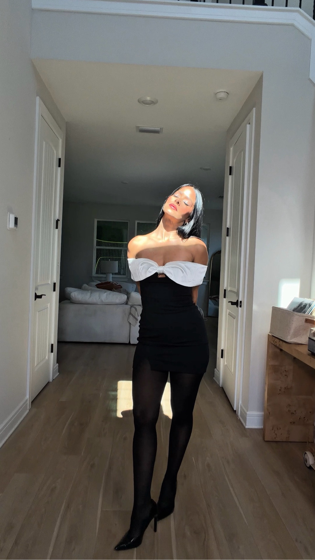 Festive look 🤍🖤

#LTKPetite #LTKParties #LTKSeasonal