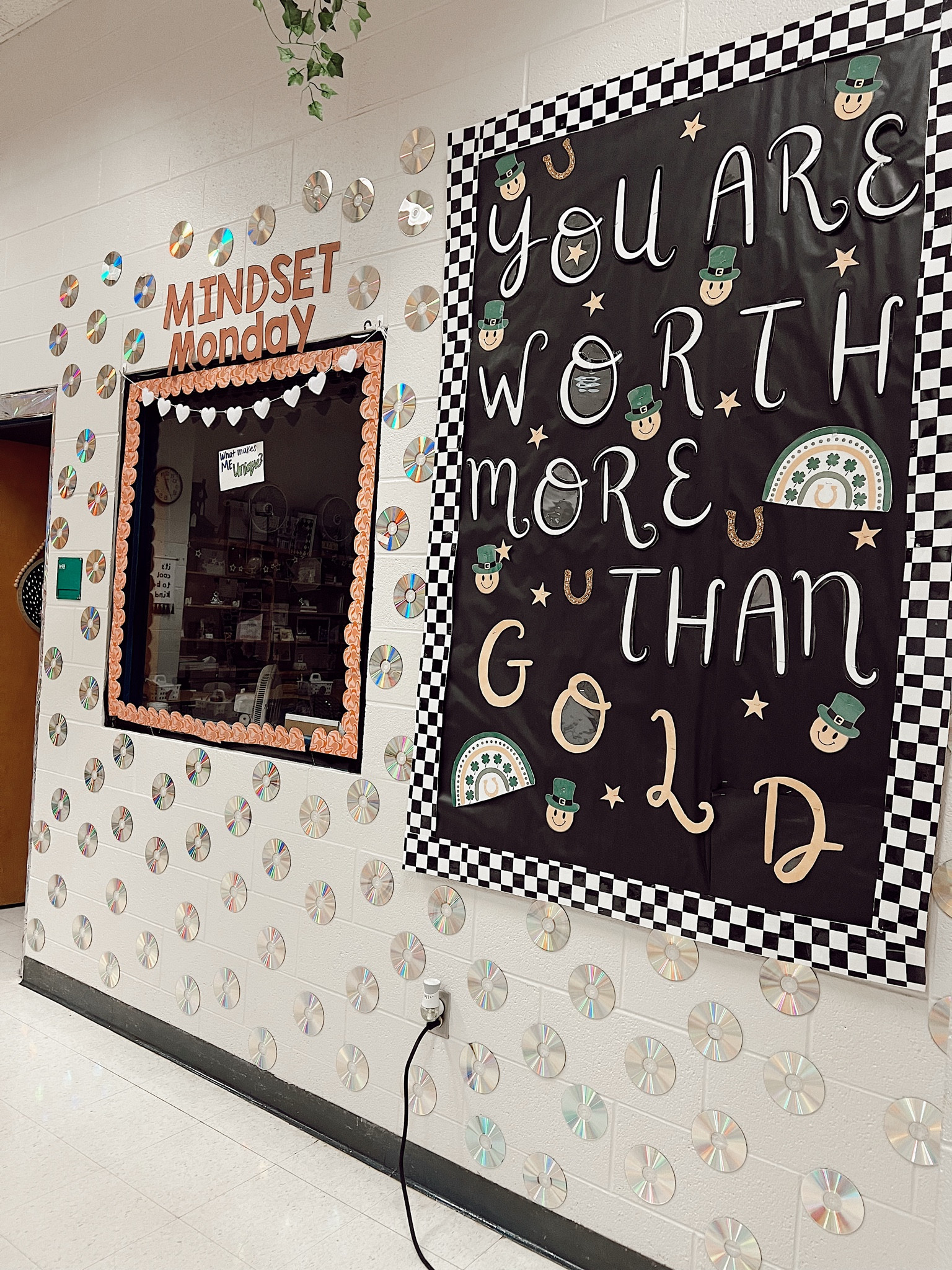 CD Wall 🫶💿❤️‍🔥 #accentwall #teacher #classroom #walldecor #diy 

#LTKparties #LTKstyletip #LTKhome