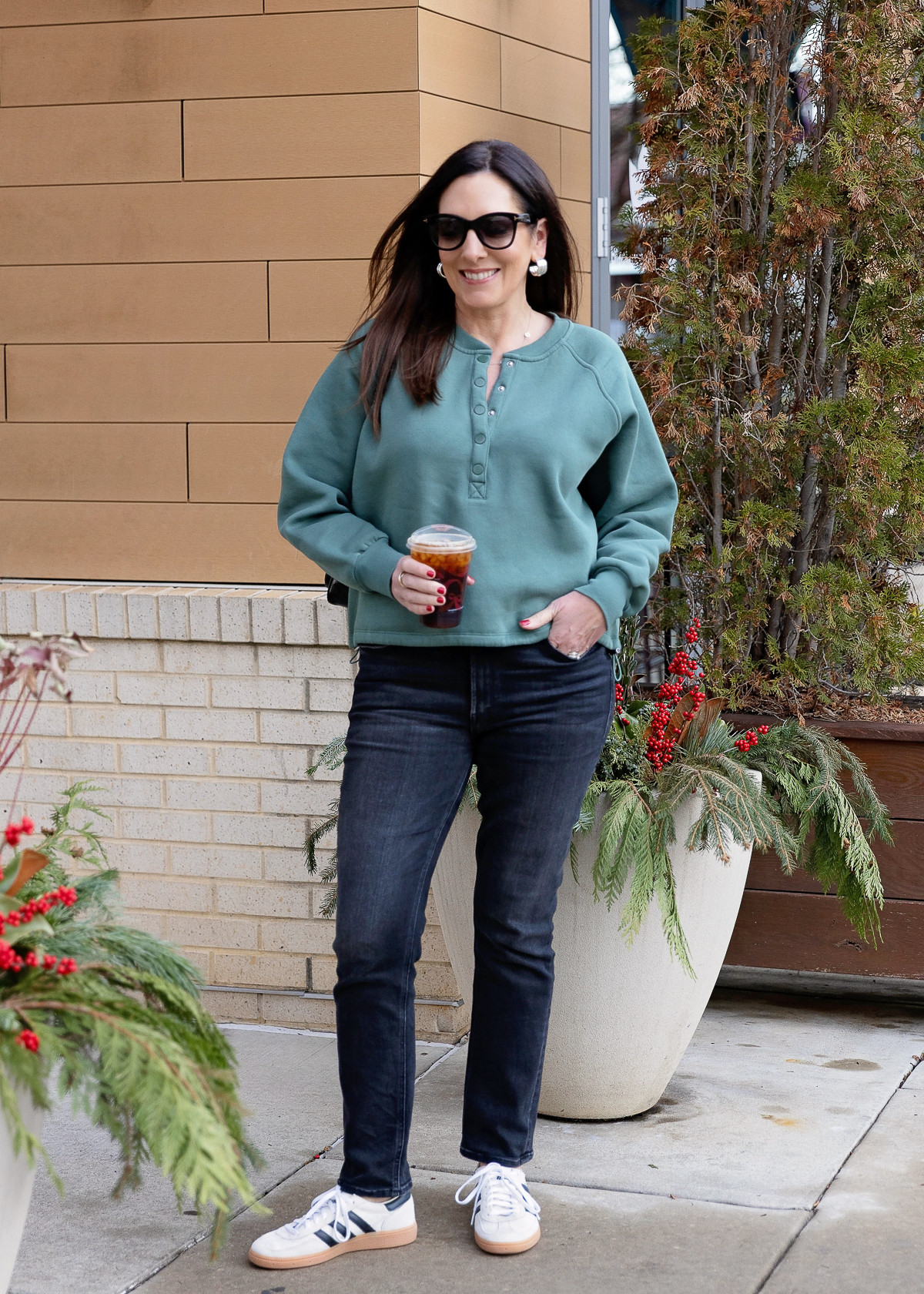  
Love this casual Henley sweatshirt for casual winter days!
 