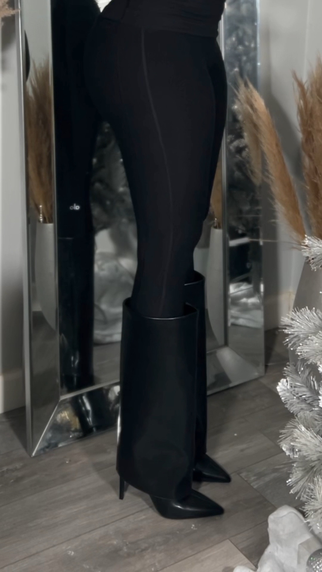 I just found the cutest boots for the winter! Not only our they cute and stylish, but they are also super comfy ! They were originally $129 on sale now! For $77.70 hurry before they are all gone! #blackfridaydeals

#LTKHoliday #LTKGiftGuide #LTKCyberWeek