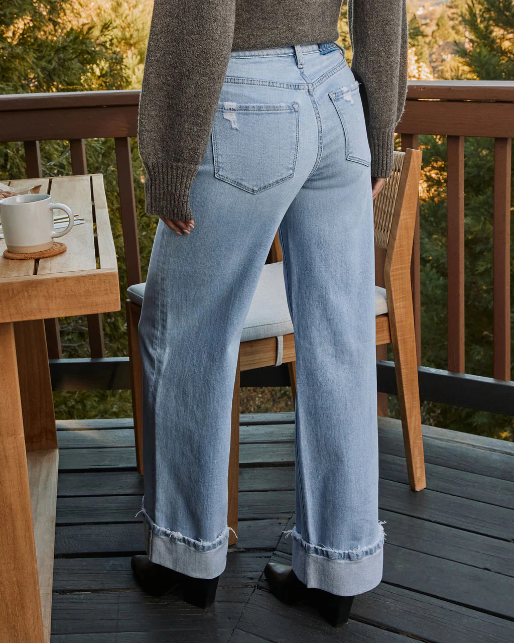 Laylia Distressed Wide Leg Jeans | VICI