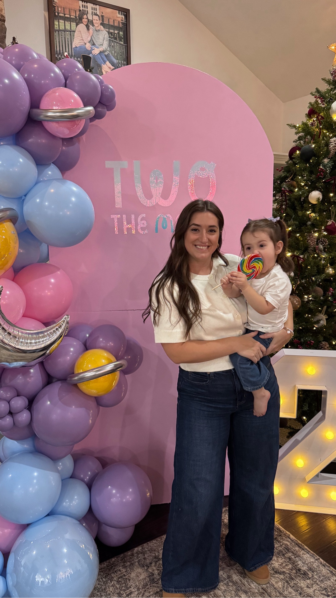 TWO THE MOON birthday theme  