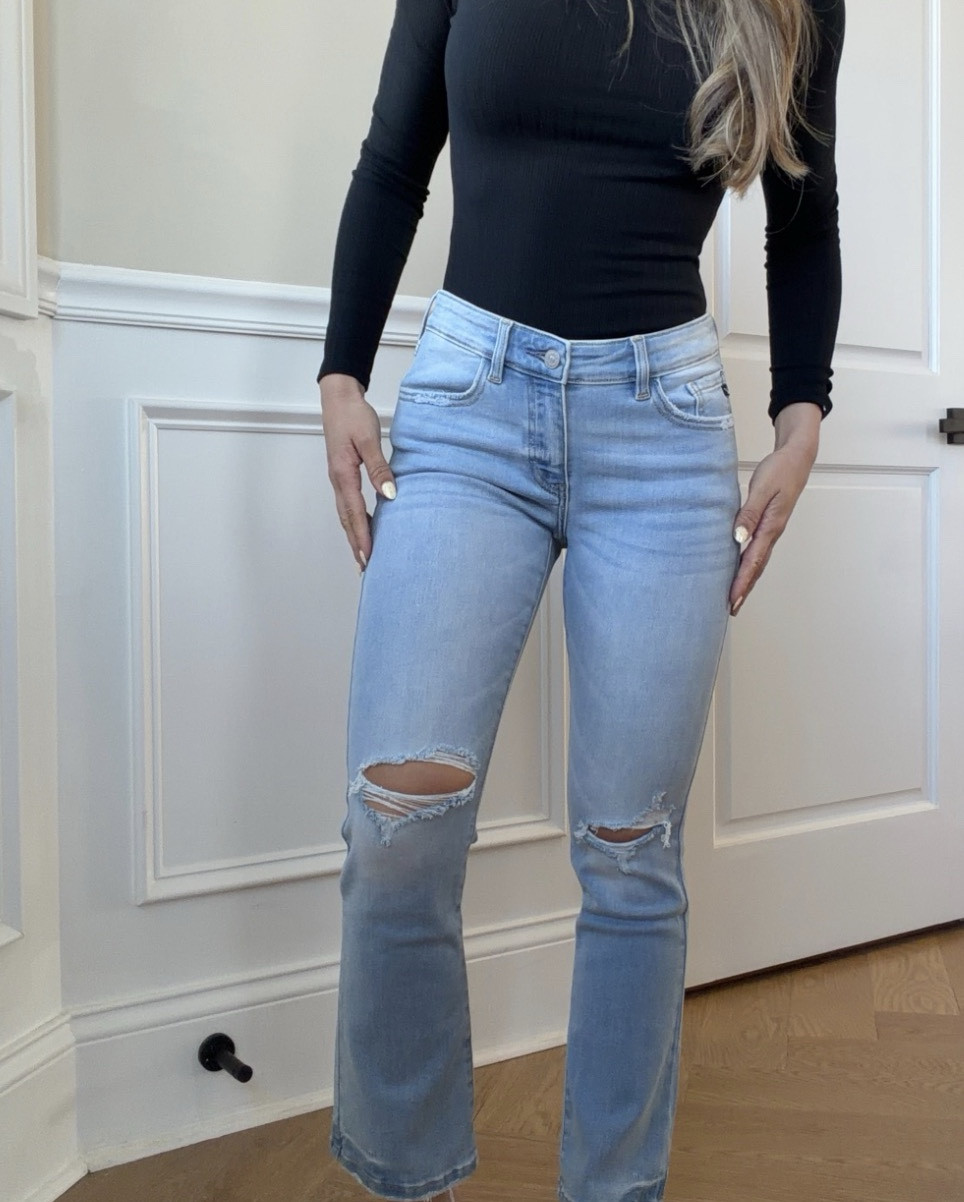 Elevated basics, but make them effortless 🤍 These high-waisted straight-leg jeans are that perfect mix of classic + a little edge. The subtle knee distressing gives just enough attitude while still keeping it timeless. Easy to dress up or keep casual—this is one of those pieces you’ll reach for on repeat.@willowboutique 

Use my code JESSIEHEATHERLY for 20% off ✨

#LTKStyle #LTKDenim #EverydayStyle #CapsuleWardrobe #EffortlessOutfits

#LTKootd #LTKmomlife #LTKPetite