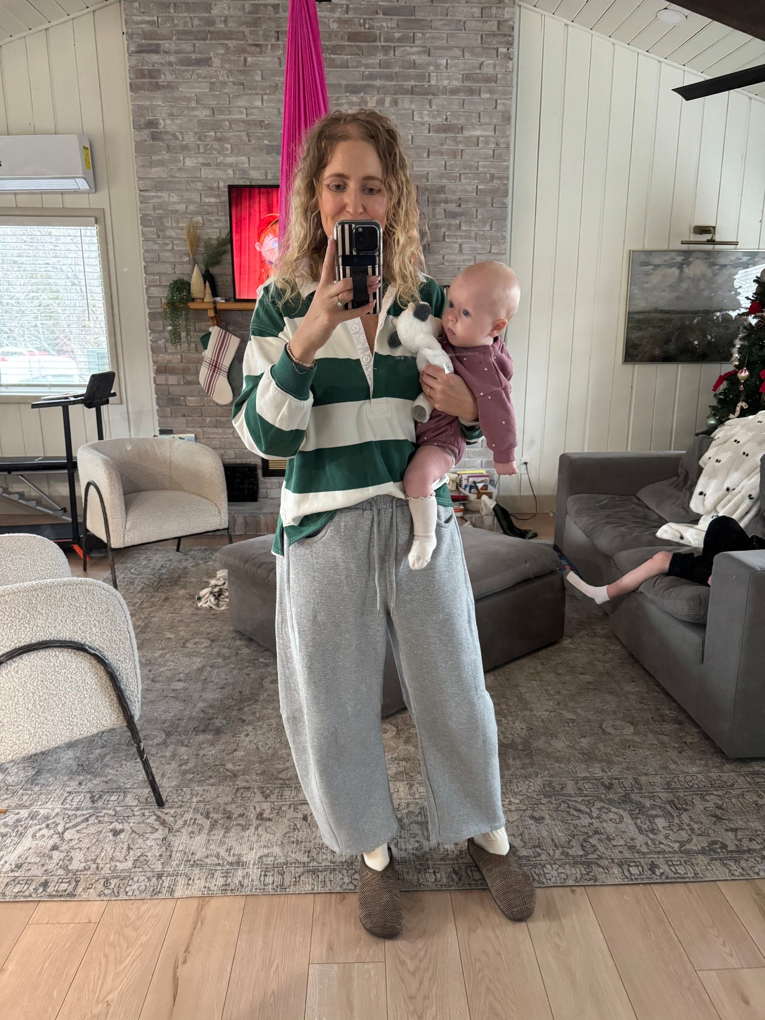 Saturday comfy fit. Wearing a medium in top and bottom. 

#LTKootd #LTKFindsUnder50 #LTKgrwm