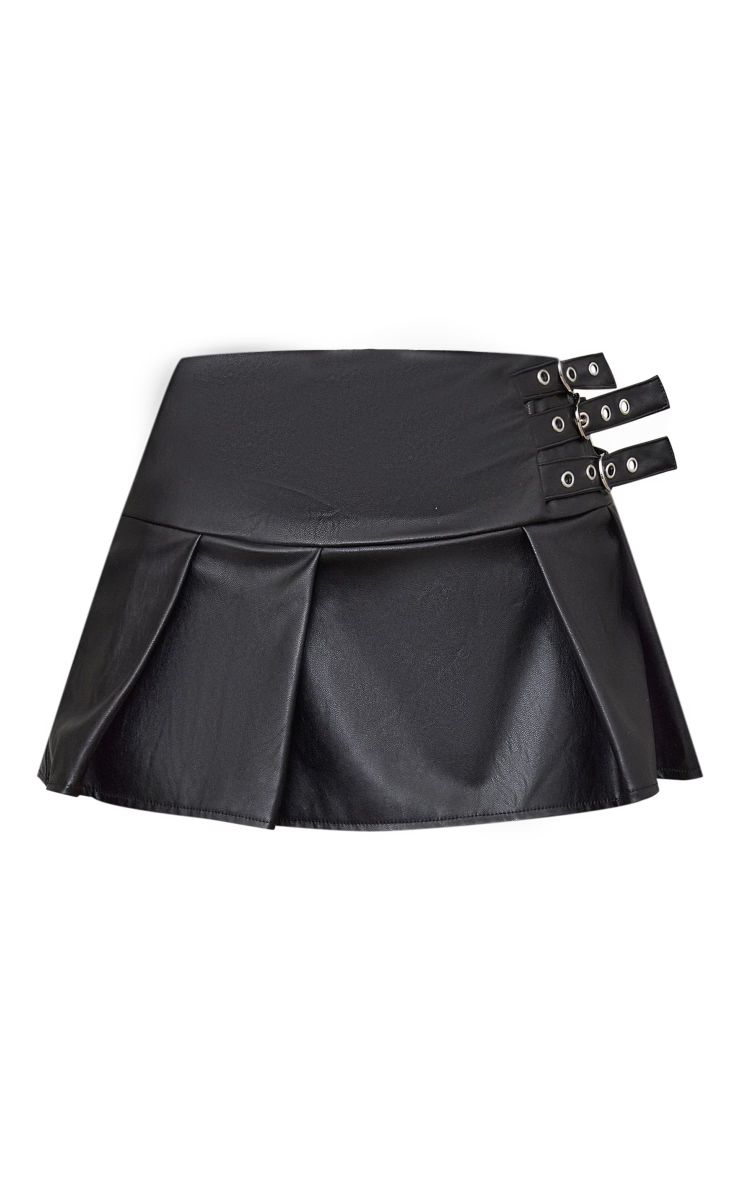 Petite Black Micro Mini Pu Pleated Skirt | PrettyLittleThing US