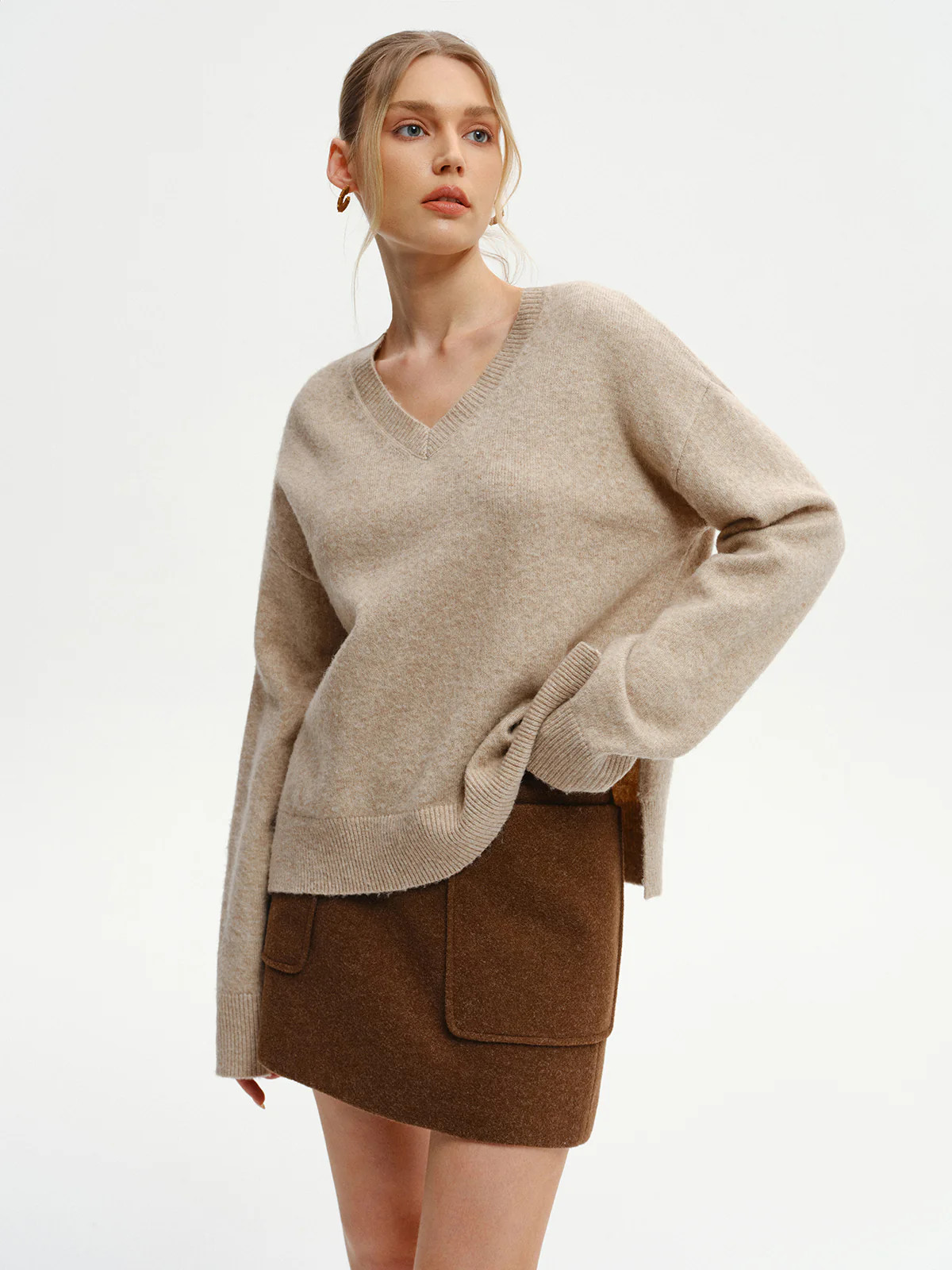 Wool-Blend V-Neck Sweater with Side Slit | Commense