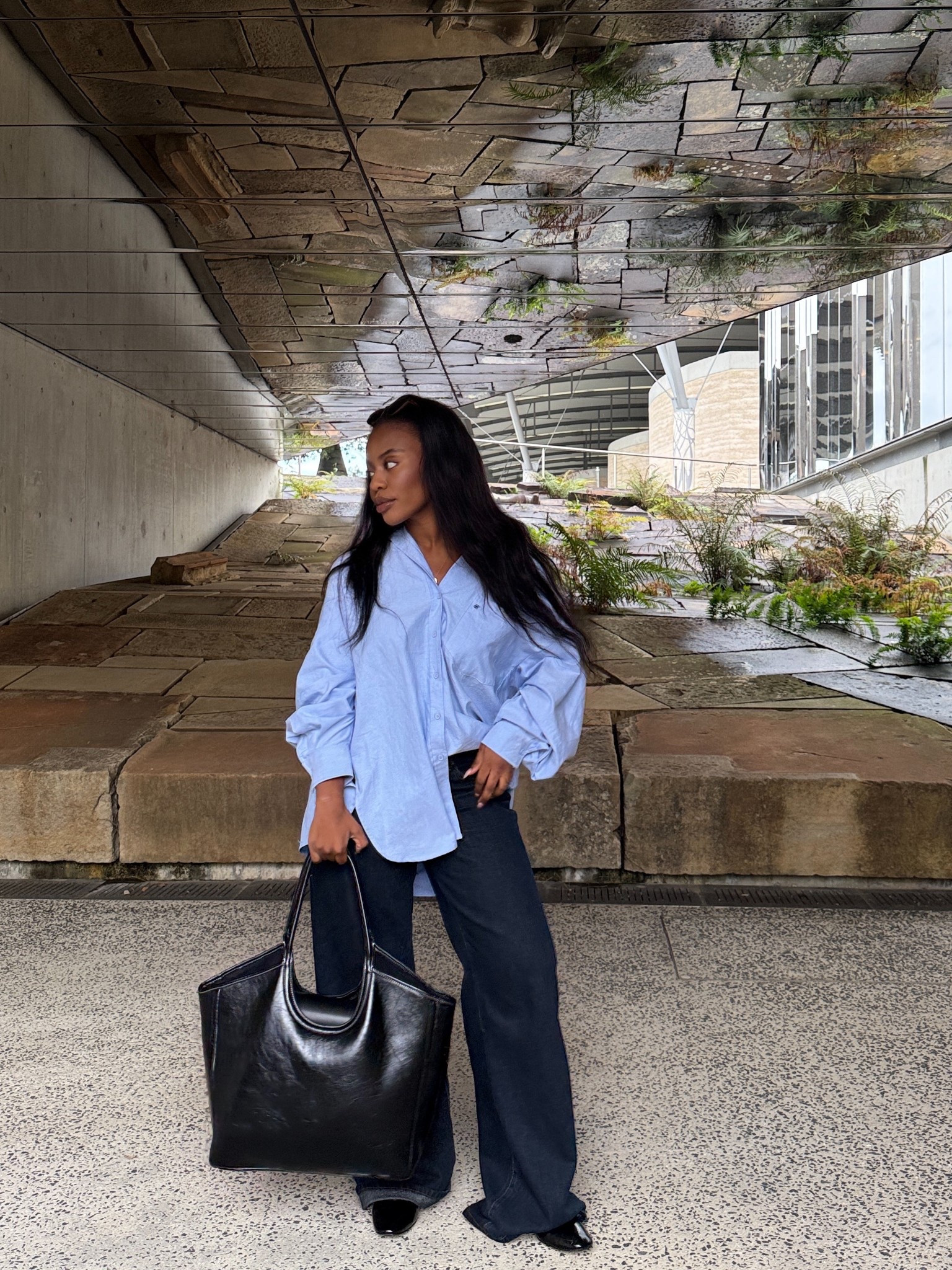 Moment for this oversized Dissh top and Tony Bianco bag 

#LTKaustralia #LTKmodest #LTKpetite