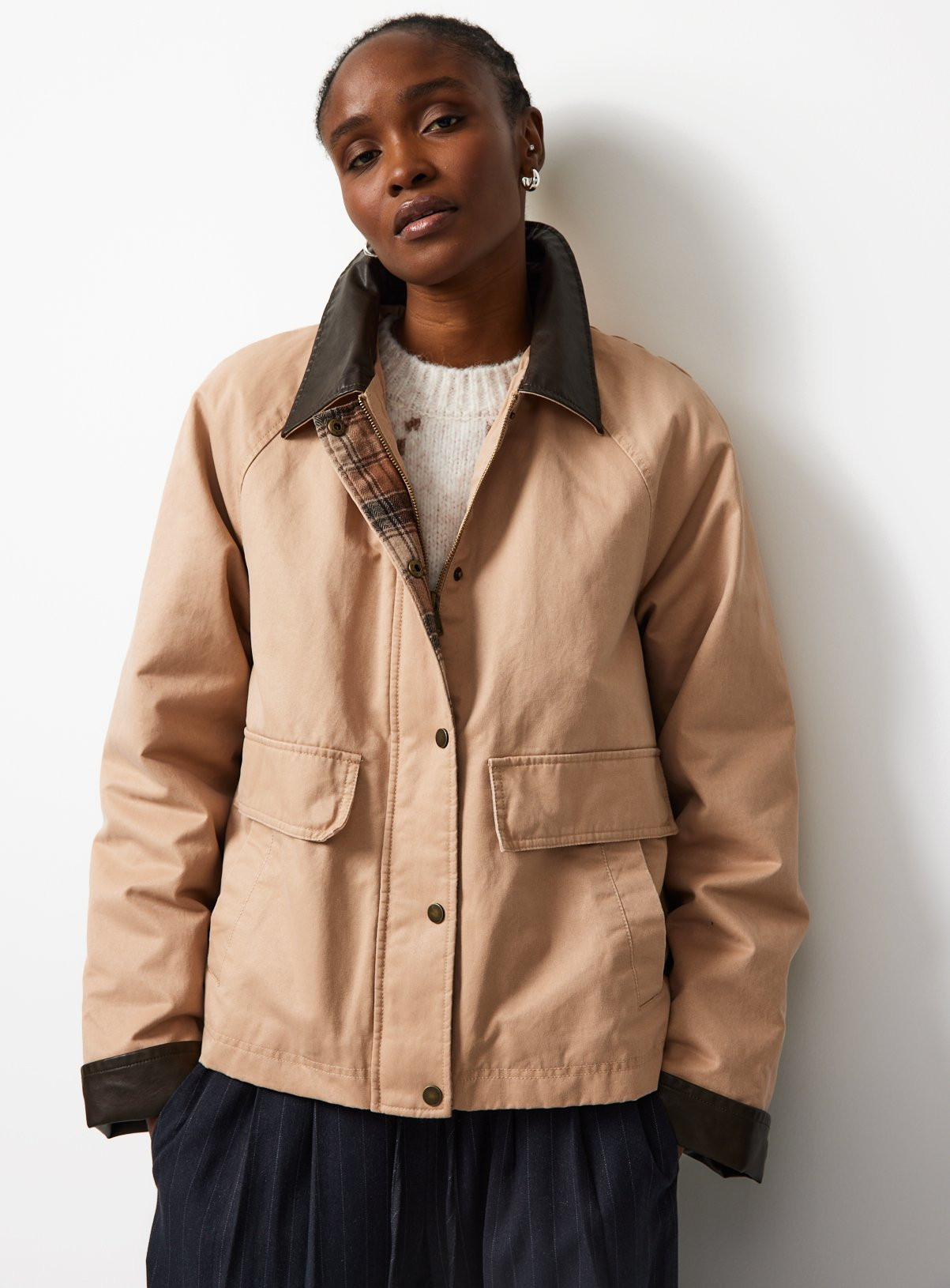 Contrast Collar Wax Barn Jacket | Tu Clothing