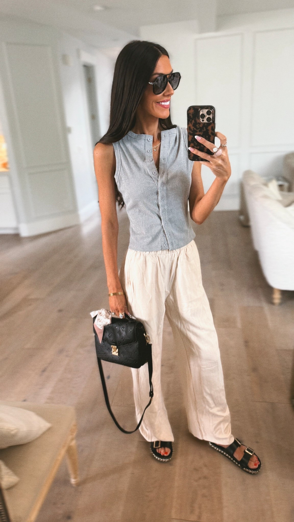 Fall transitional outfit! 
Loving these tanks & cozy linen pants! 



#LTKStyleTip #LTKSaleAlert #LTKFindsUnder50