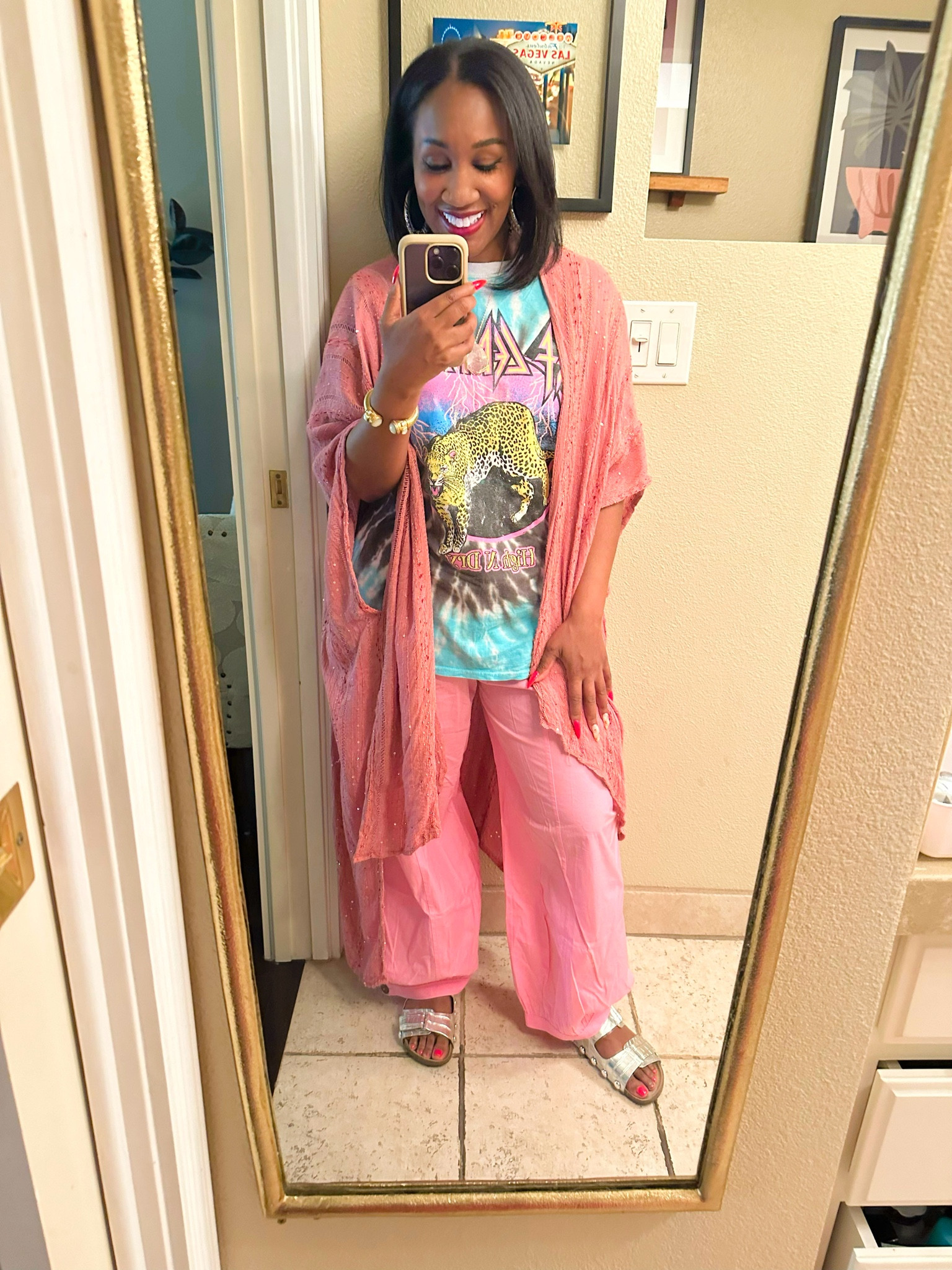 What to wear in Vegas in Aprill