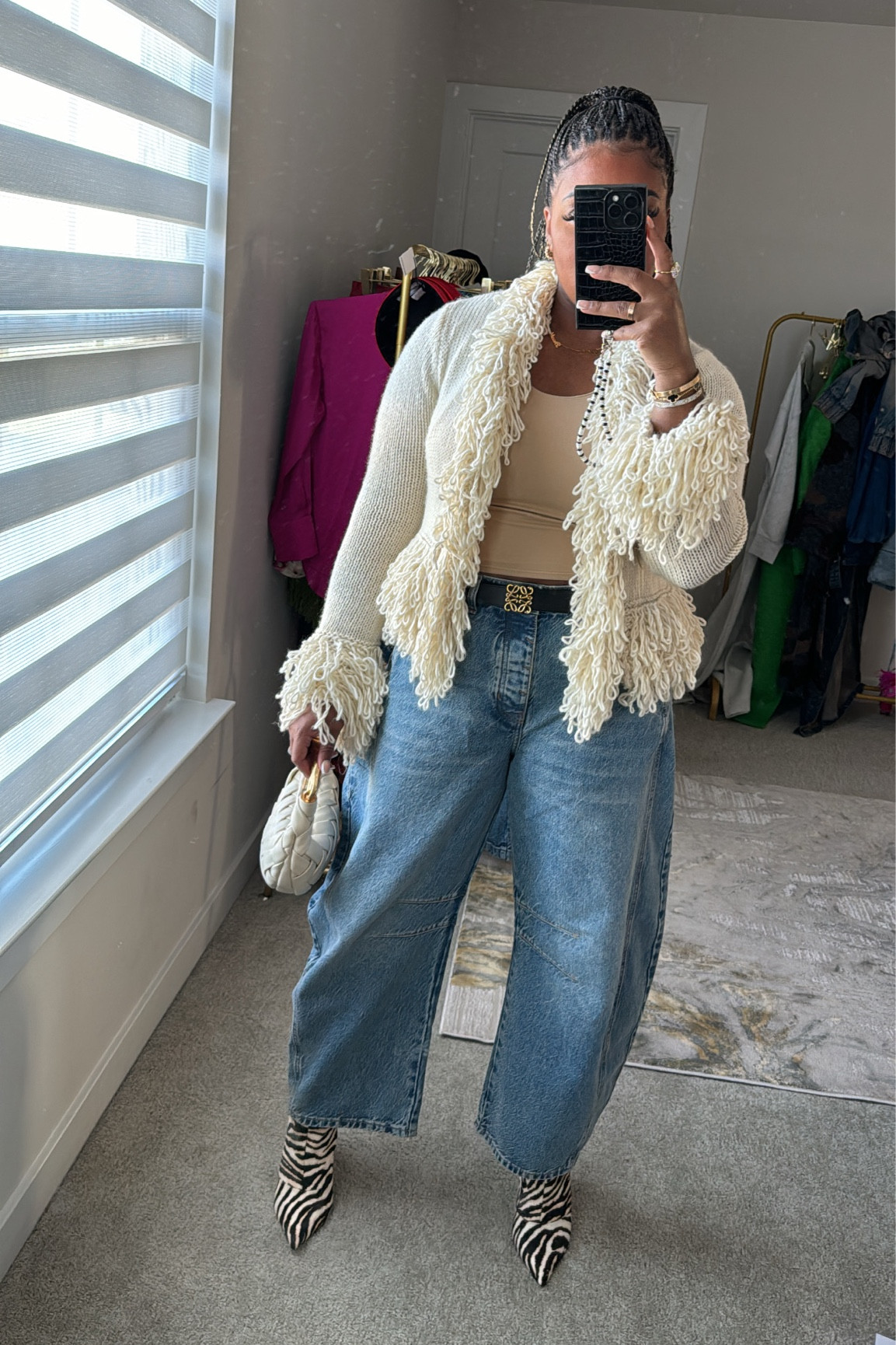 Ok hear me out. These trendy barrel jeans are fly! You just gotta know how to style them and be confident in your look!

#LTKitbag #LTKstyletip #LTKfindsunder100