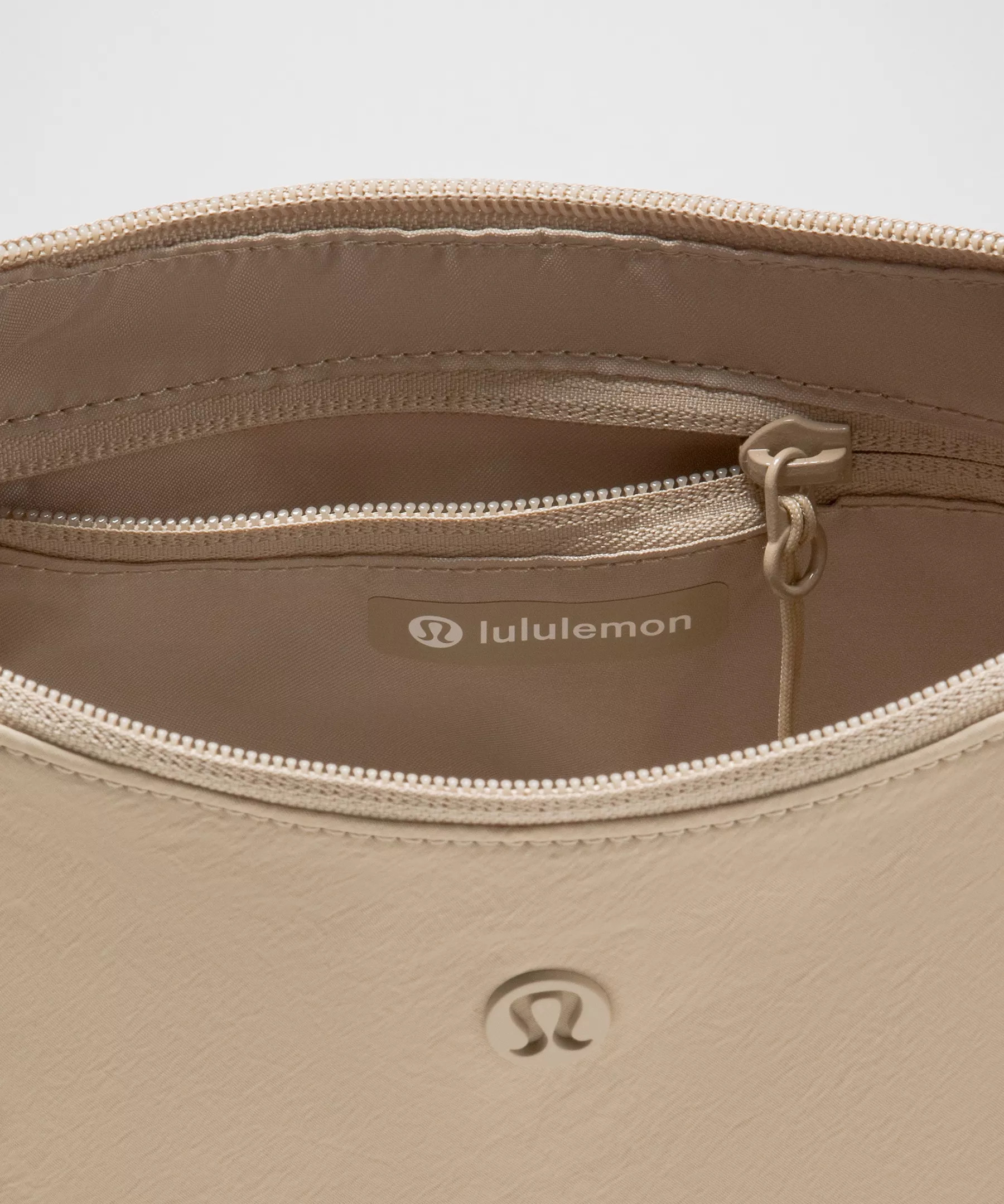 Small Slouchy Sling Bag 3L | Lululemon (US)