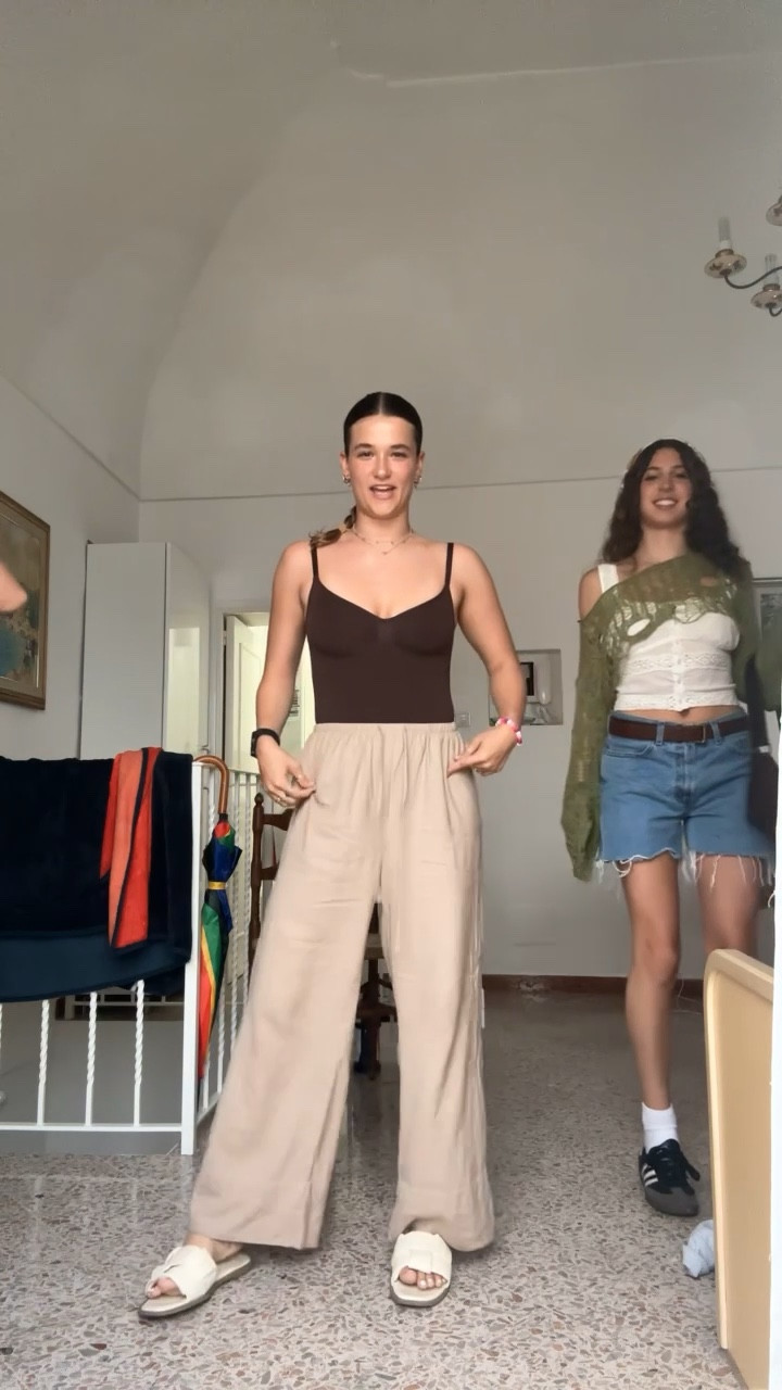 🥐🧸🤎 Outfit from Italy last year!

Bodysuit is Small Pants are Medium. Shoes are Target but I think they’re out of stock