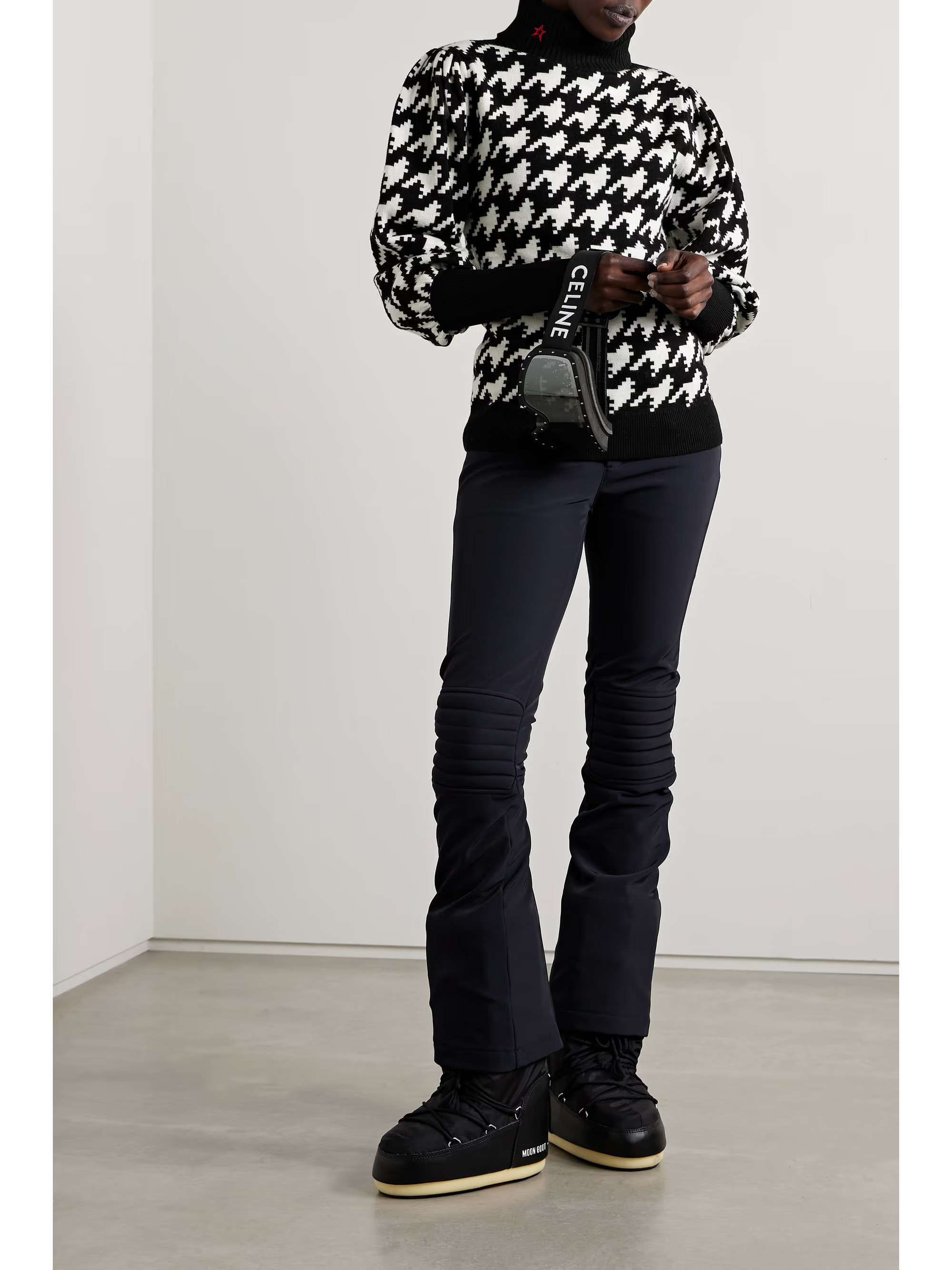 Pull à col roulé en laine mérinos intarsia Claudia PERFECT MOMENT pour femme | NET-A-PORTER | NET-A-PORTER (UK & EU)