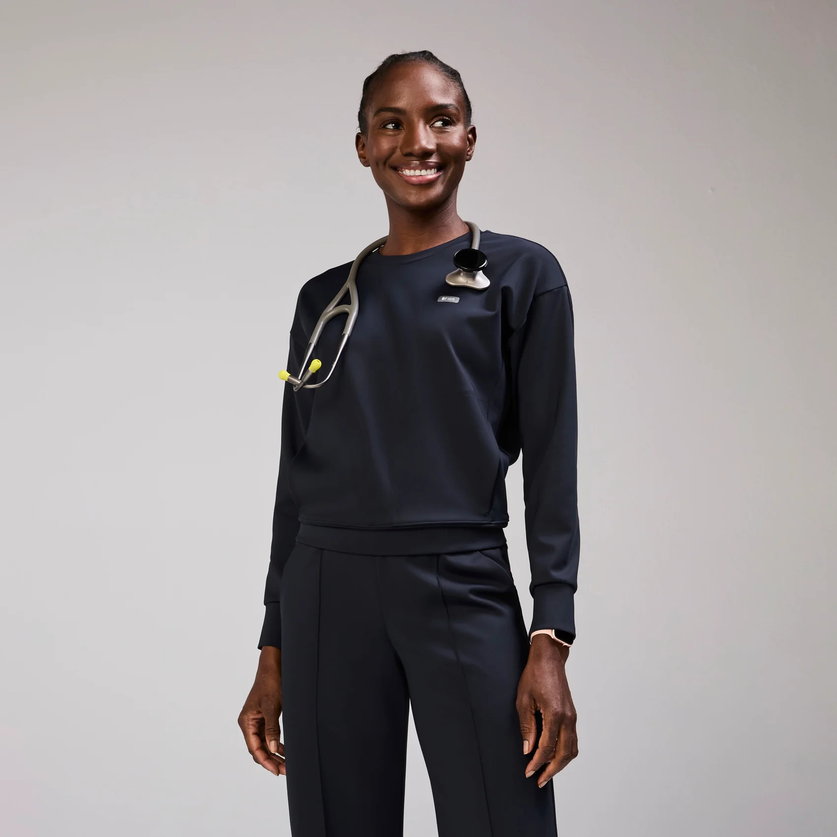 Cornelia FORMx Crewneck Scrub Top™ | FIGS