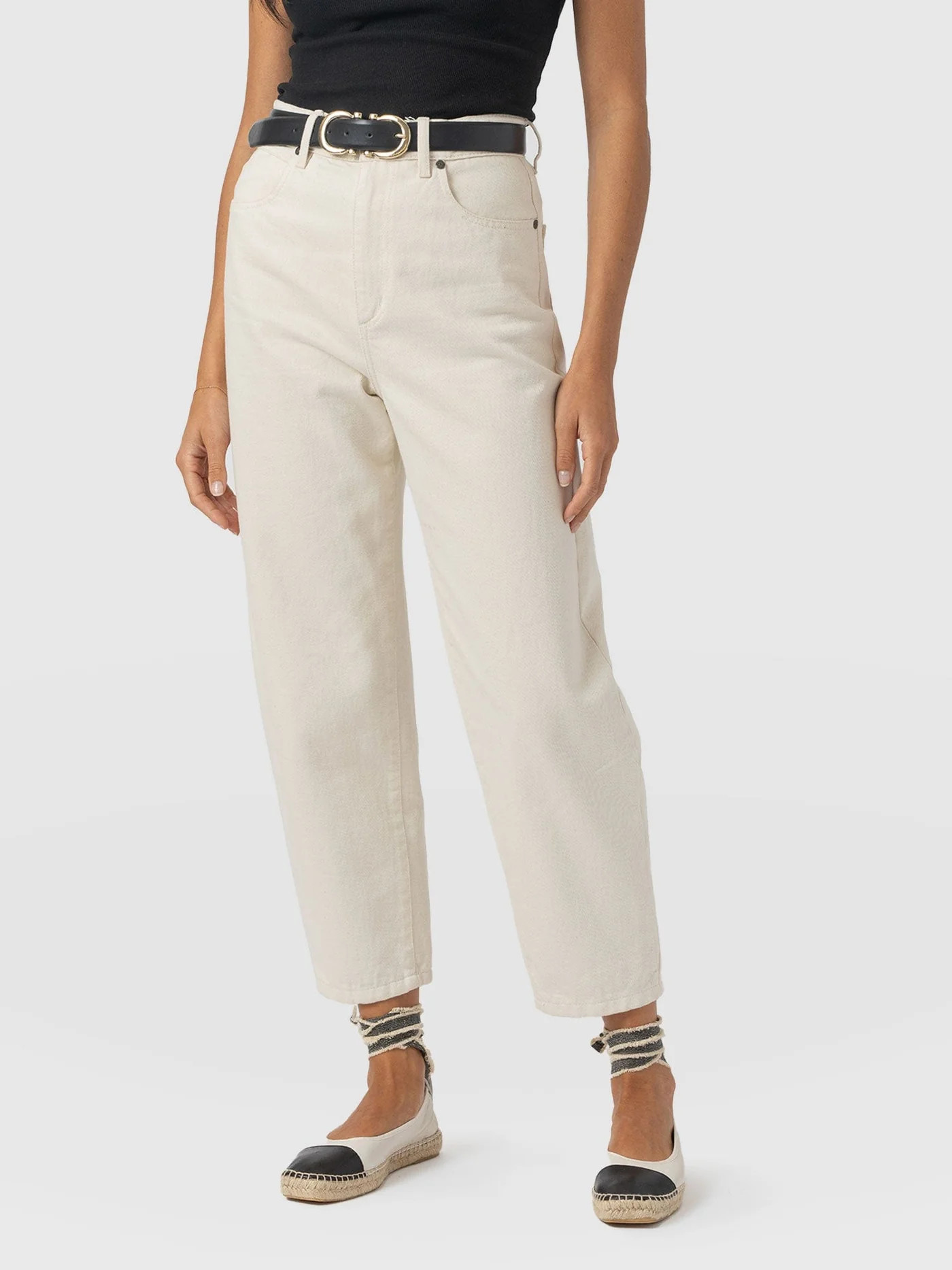 Barrel Leg Jean - Cream | Saint + Sofia